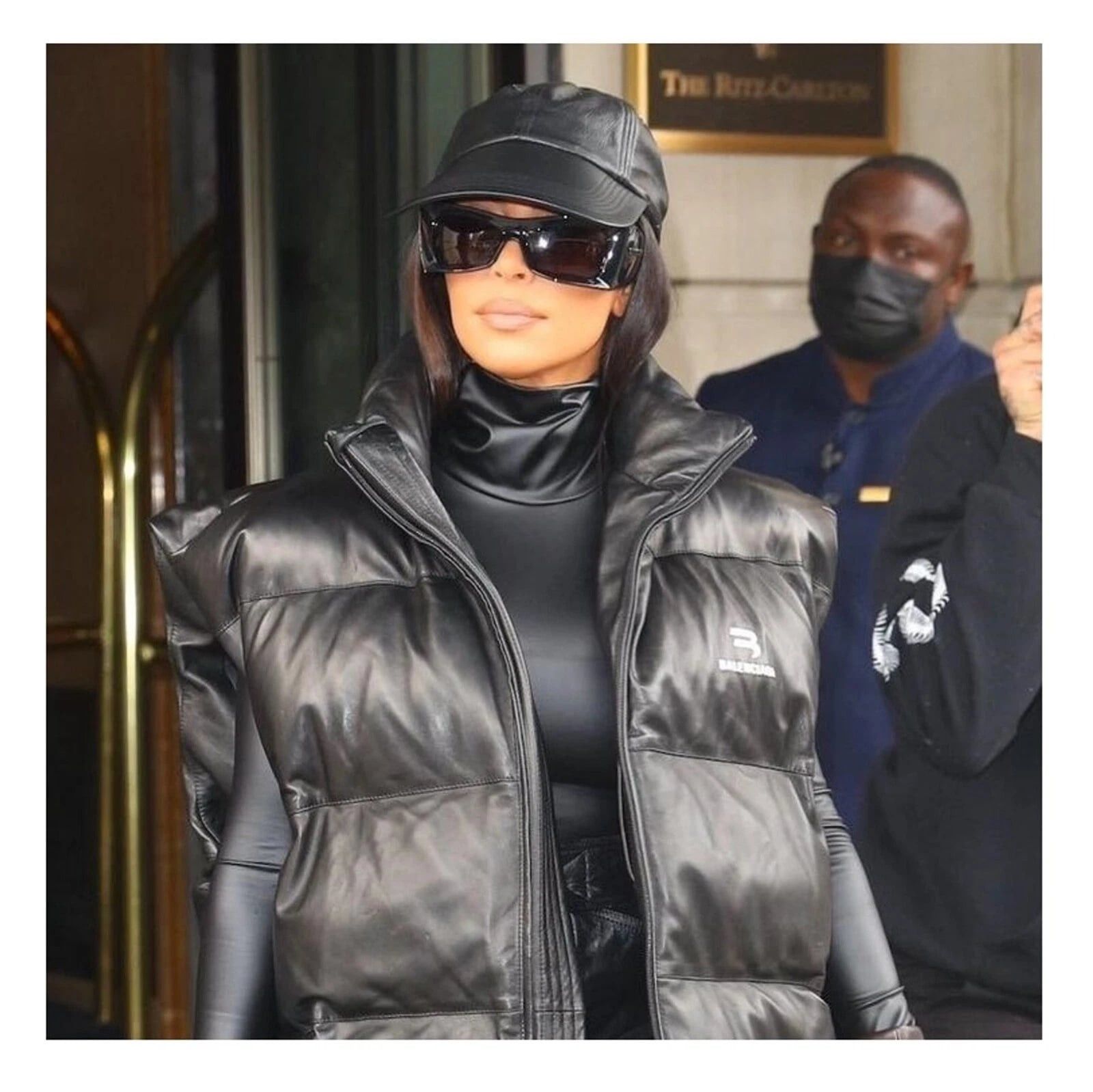 Balenciaga BALENCIAGA BB0156S 0156 EXTREME Black Sunglasses 001 Size ONE SIZE - 11 Thumbnail