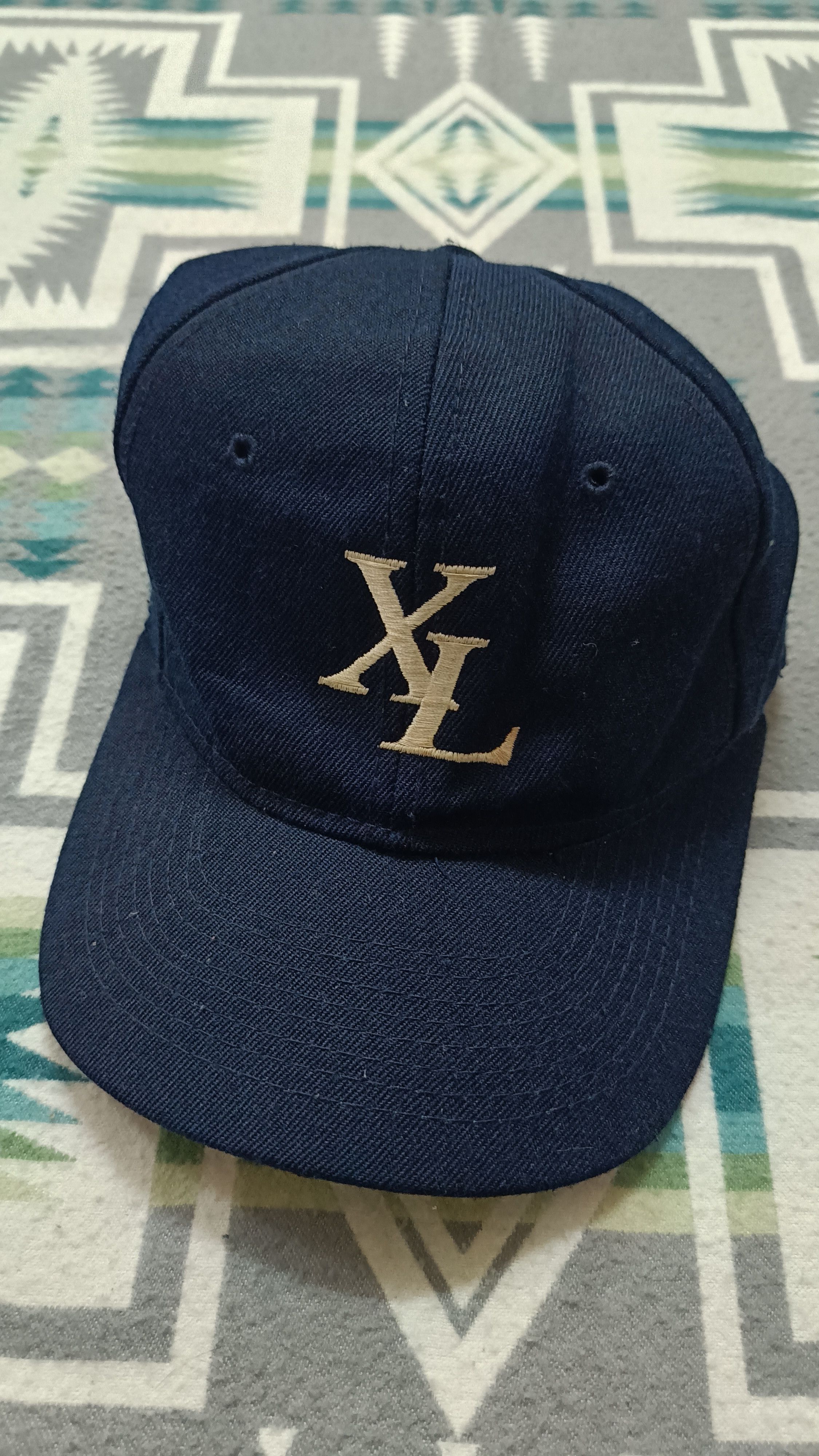 Rare × Vintage × Xlarge 🔥🔥 Rare Vintage 90s X-large Hat | Grailed