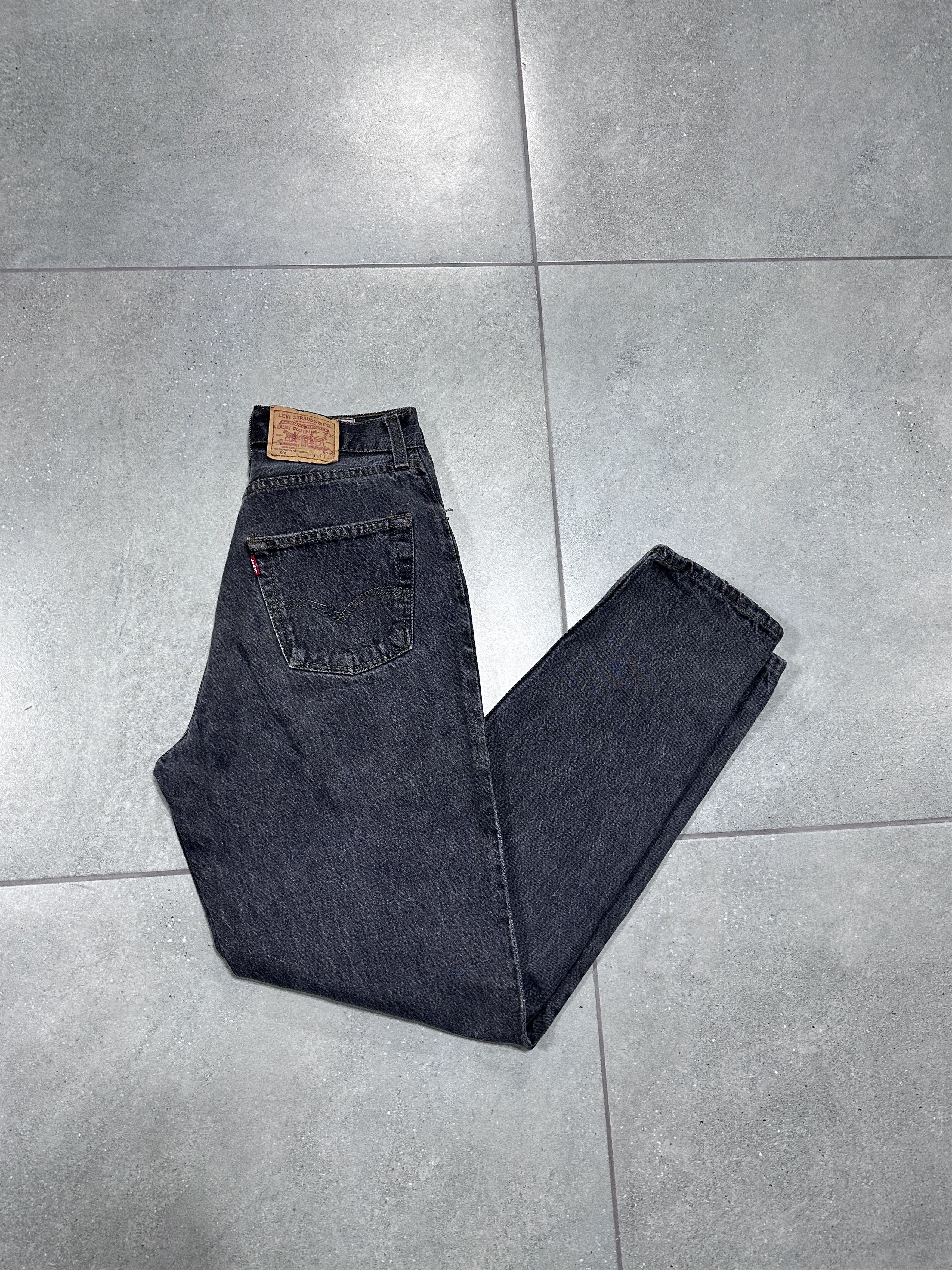 image of Levis x Vintage 90's Levi's 901 31X32 in Black, Men's