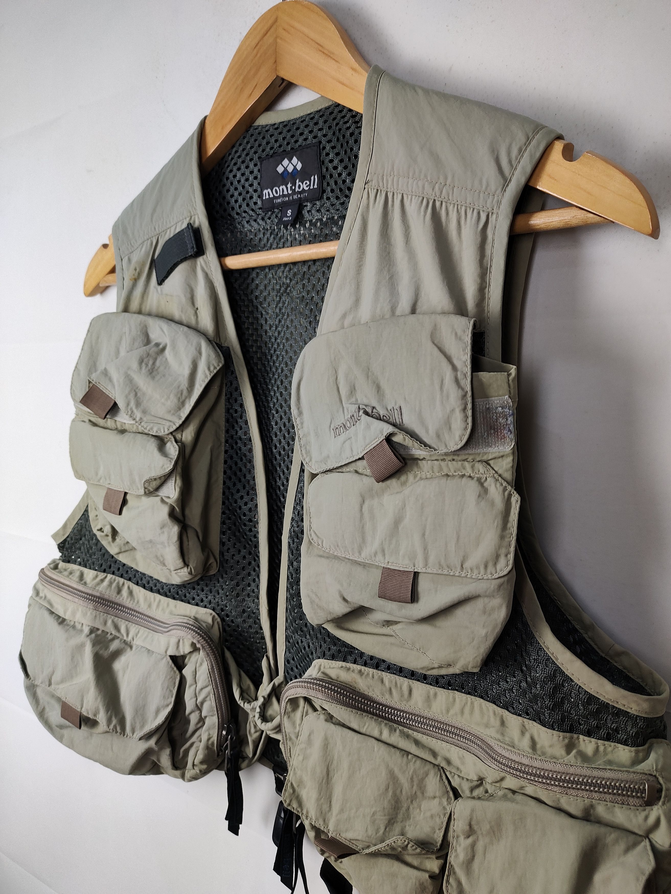Montbell Montbell multi-pocket mesh fly-fishing vest Size US S / EU 44-46 / 1 - 4 Thumbnail