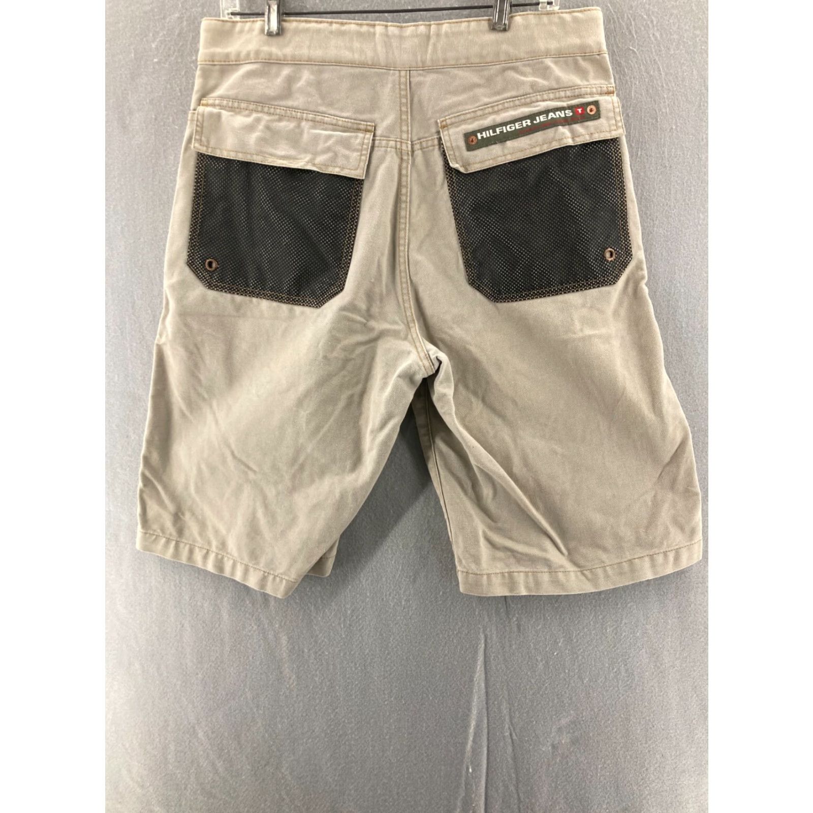 Tommy Hilfiger VINTAGE Tommy Hilfiger Jeans Khaki Shorts Mens 32 Beige 90s Size US 33 - 7 Thumbnail