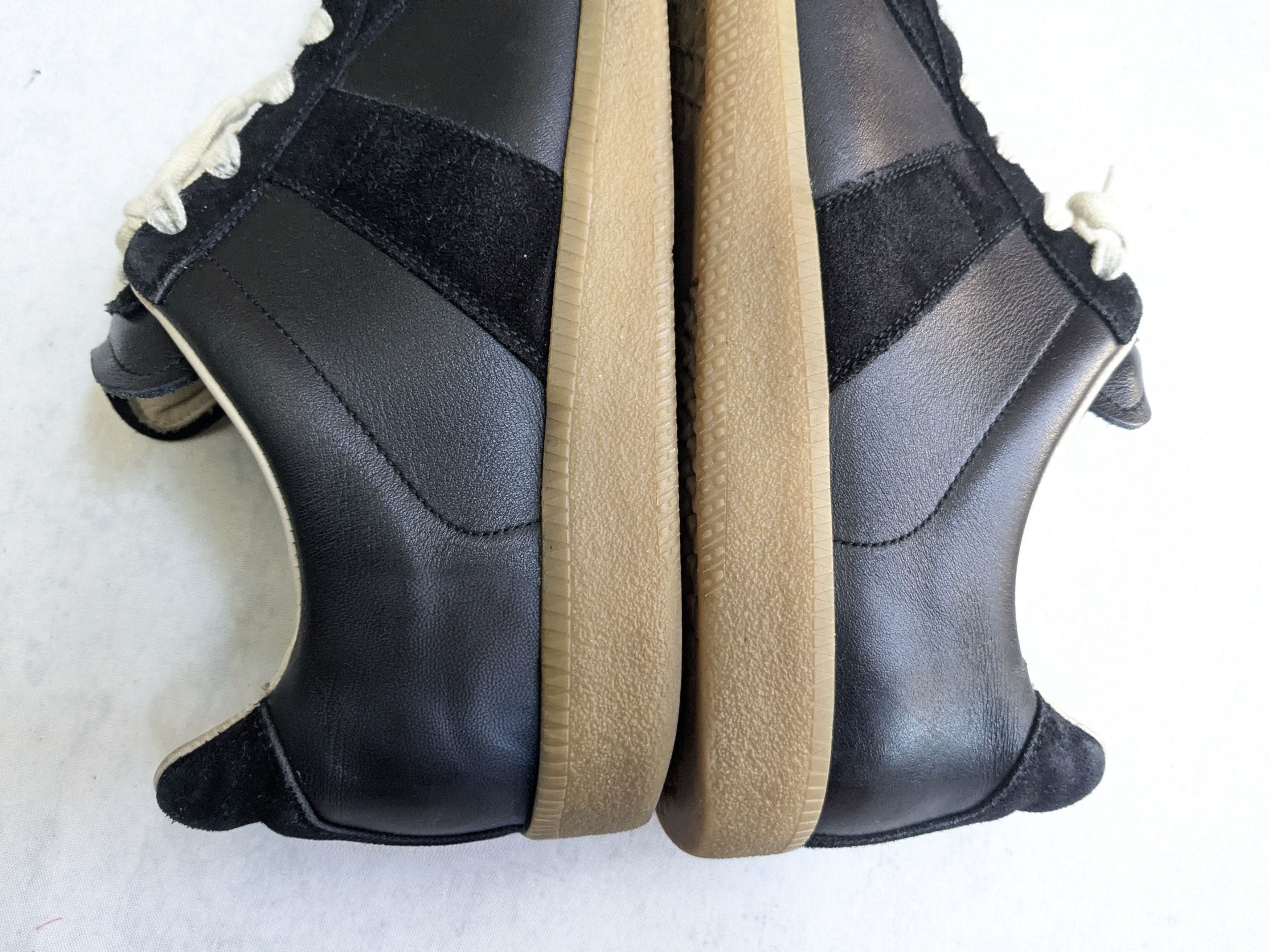 Maison Margiela Maison Margiela GAT Replica Black 11.5 44.5 Gum Low Size US 11.5 / EU 44-45 - 10 Thumbnail
