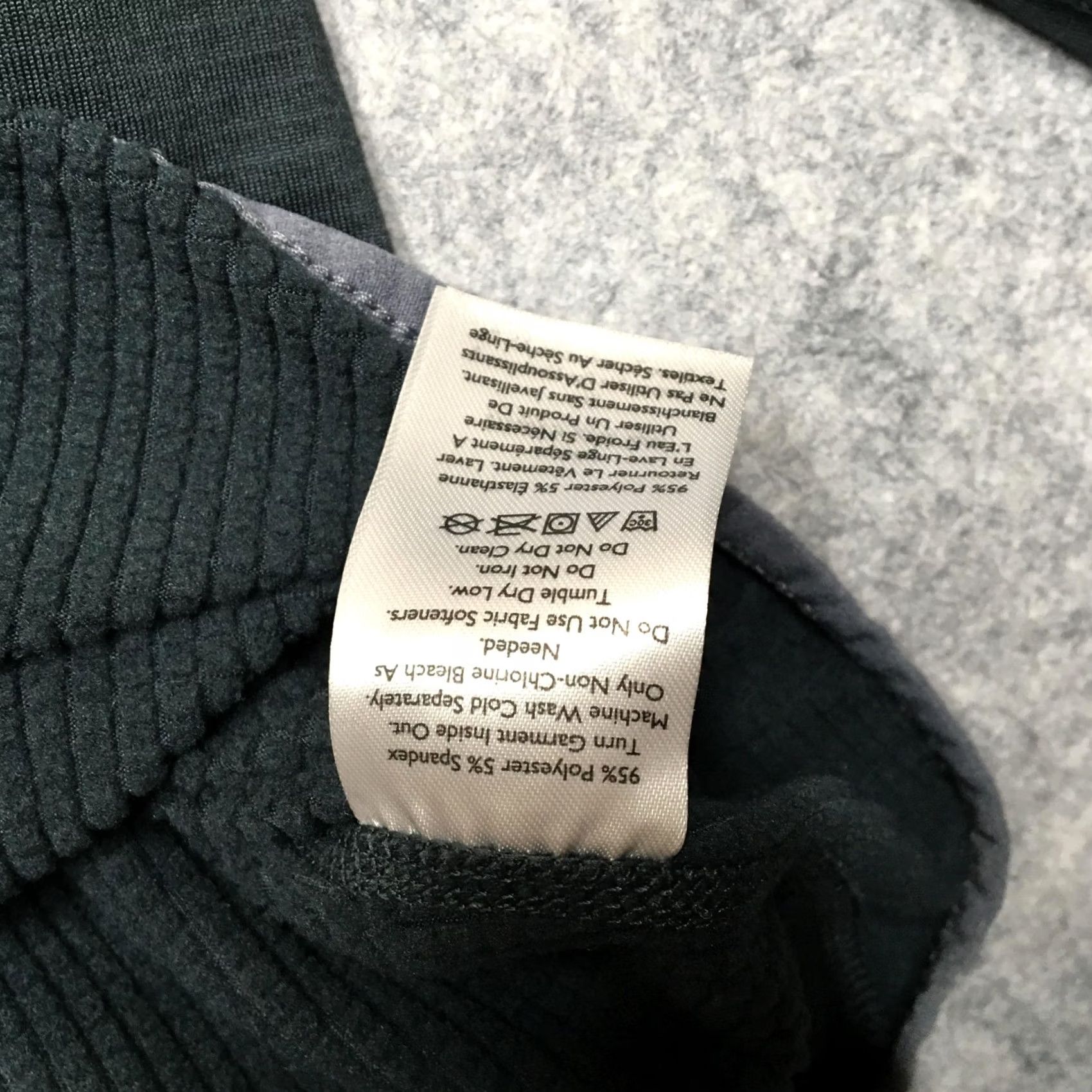 Eddie Bauer Eddie Bauer First Ascent Grid Pullover Mens M Gray Blue Fleece Performance Pullover Mock Neck 1/4 Zip Sweatshirt Hiking Running Outdoors Size US M / EU 48-50 / 2 - 7 Thumbnail