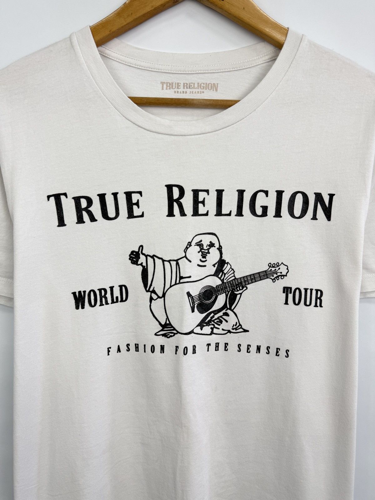 True Religion × Vintage 🇯🇵 Y2K True Religion Buddha World Tour Big Logo T-Shirt Retro Size US S / EU 44-46 / 1 - 5 Thumbnail