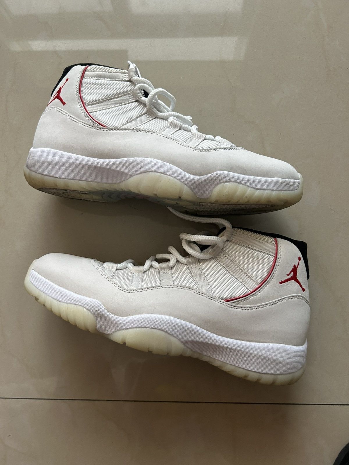 Jordan Brand Jordan 11 platinum tint Size US 11.5 / EU 44-45 - 1 Thumbnail