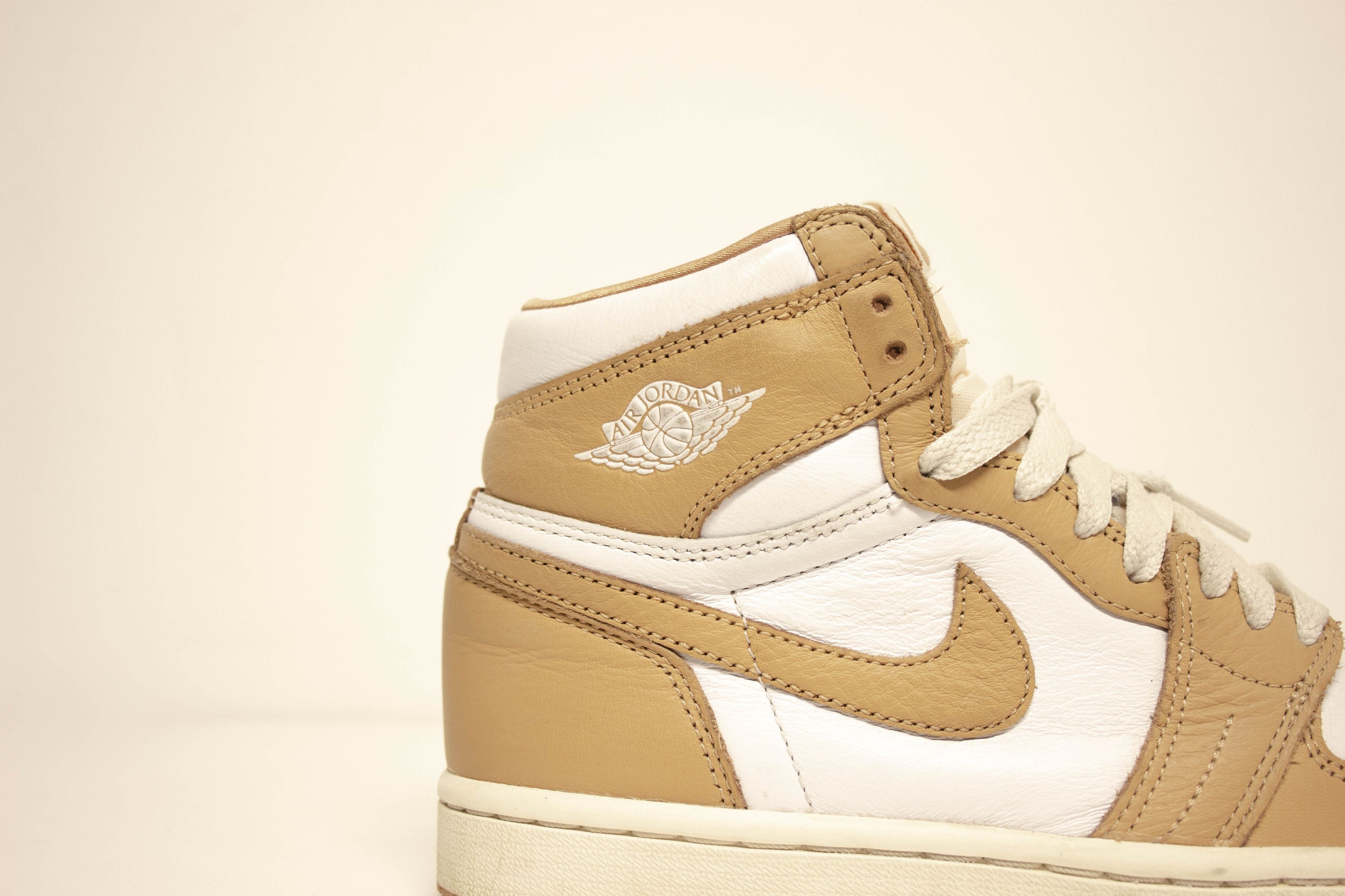 Jordan Brand Air Jordan 1 Hi Set | Dark Marine, Obsidian, Praline Size US 4.5 / IT 34.5 - 5 Thumbnail