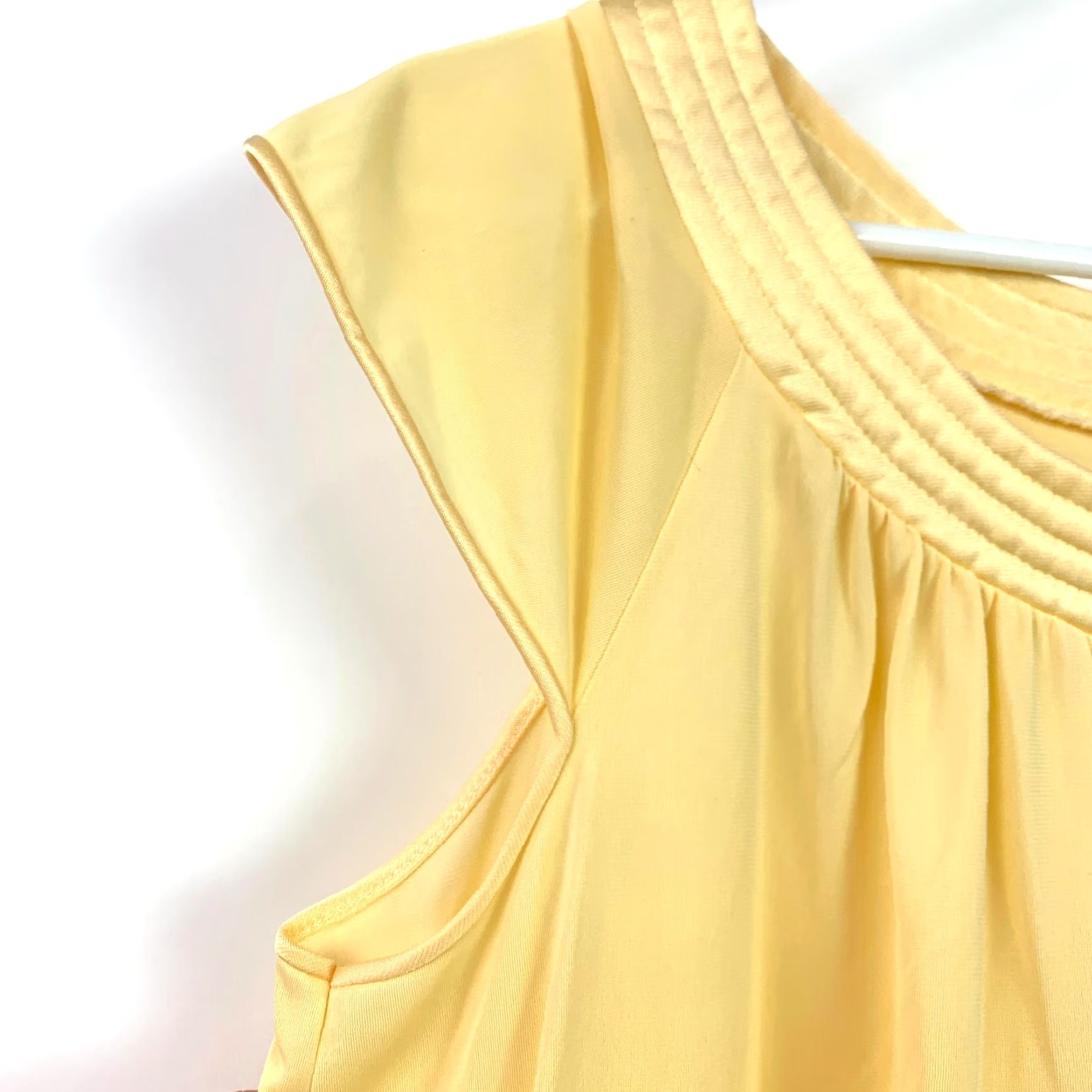 JCPenney VINTAGE JcPenney Yellow Nightgown Robe Set Misses Medium Nylon 1980s Size ONE SIZE - 3 Thumbnail
