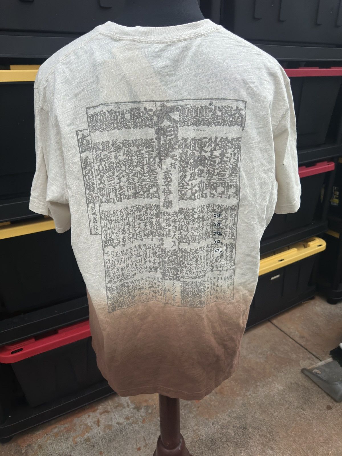 Uniqlo New Uniqlo UT Sumo Graphic T-shirts Men's XXL Size US XXL / EU 58 / 5 - 2 Thumbnail