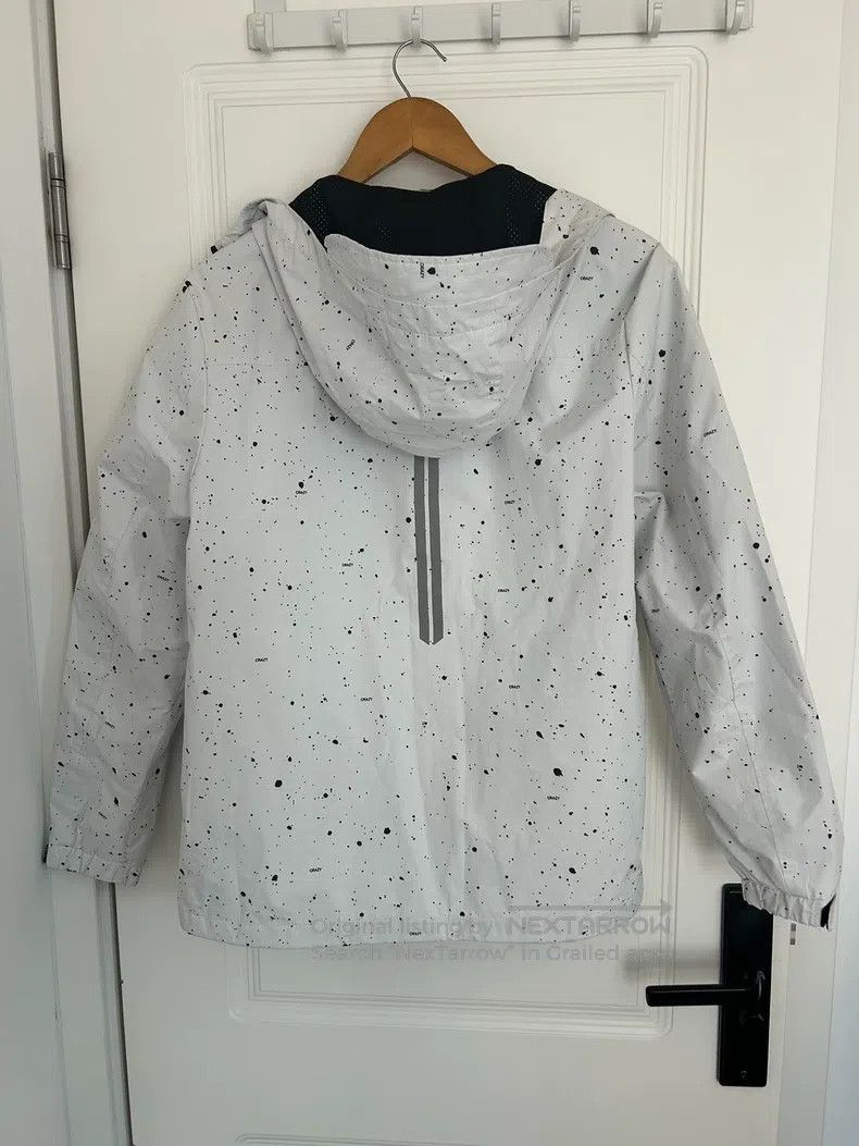 Y/Project Y/Project Size M White polka-dot windproof and waterproof c Size US M / EU 48-50 / 2 - 2 Thumbnail