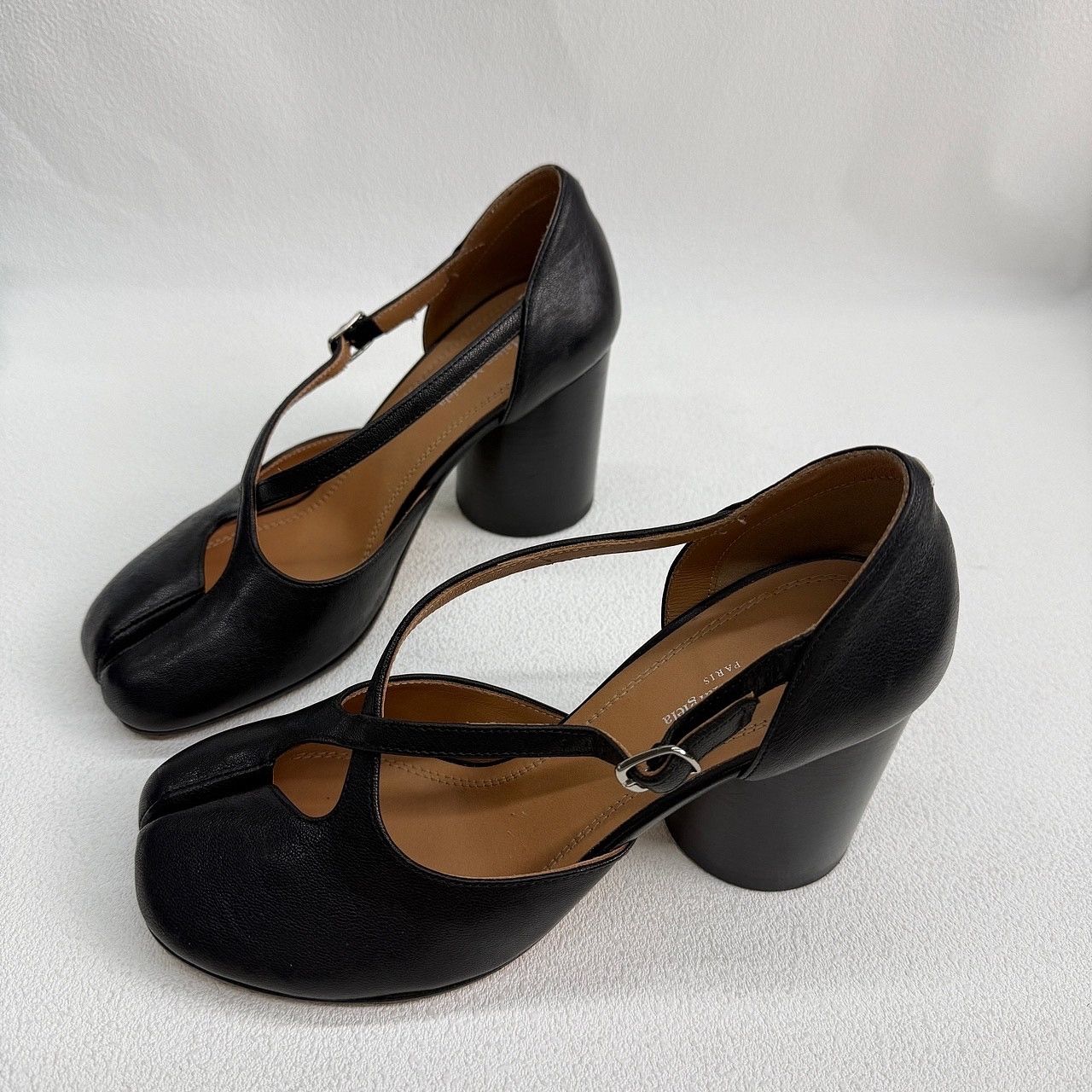 Maison Margiela Maison Margiela Tabi Mary Jane Heels Size 37 Size US 7 / IT 37 - 1 Thumbnail