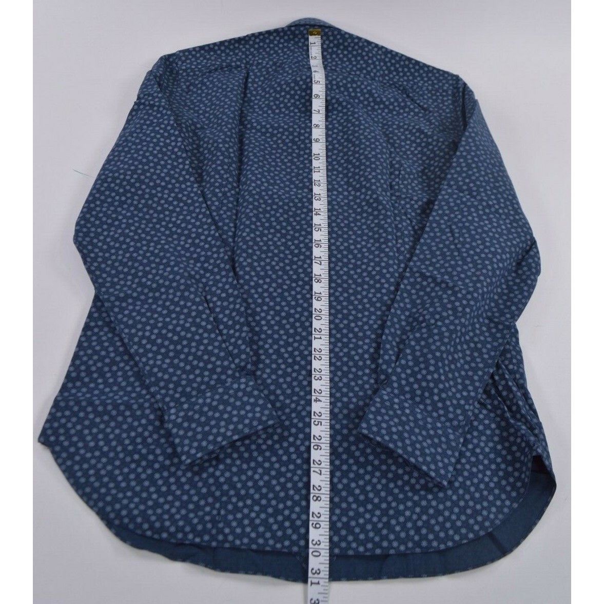 Luciano Barbera Luciano Barbera New with tags Shirt Size S US In Blue Size US S / EU 44-46 / 1 - 8 Thumbnail
