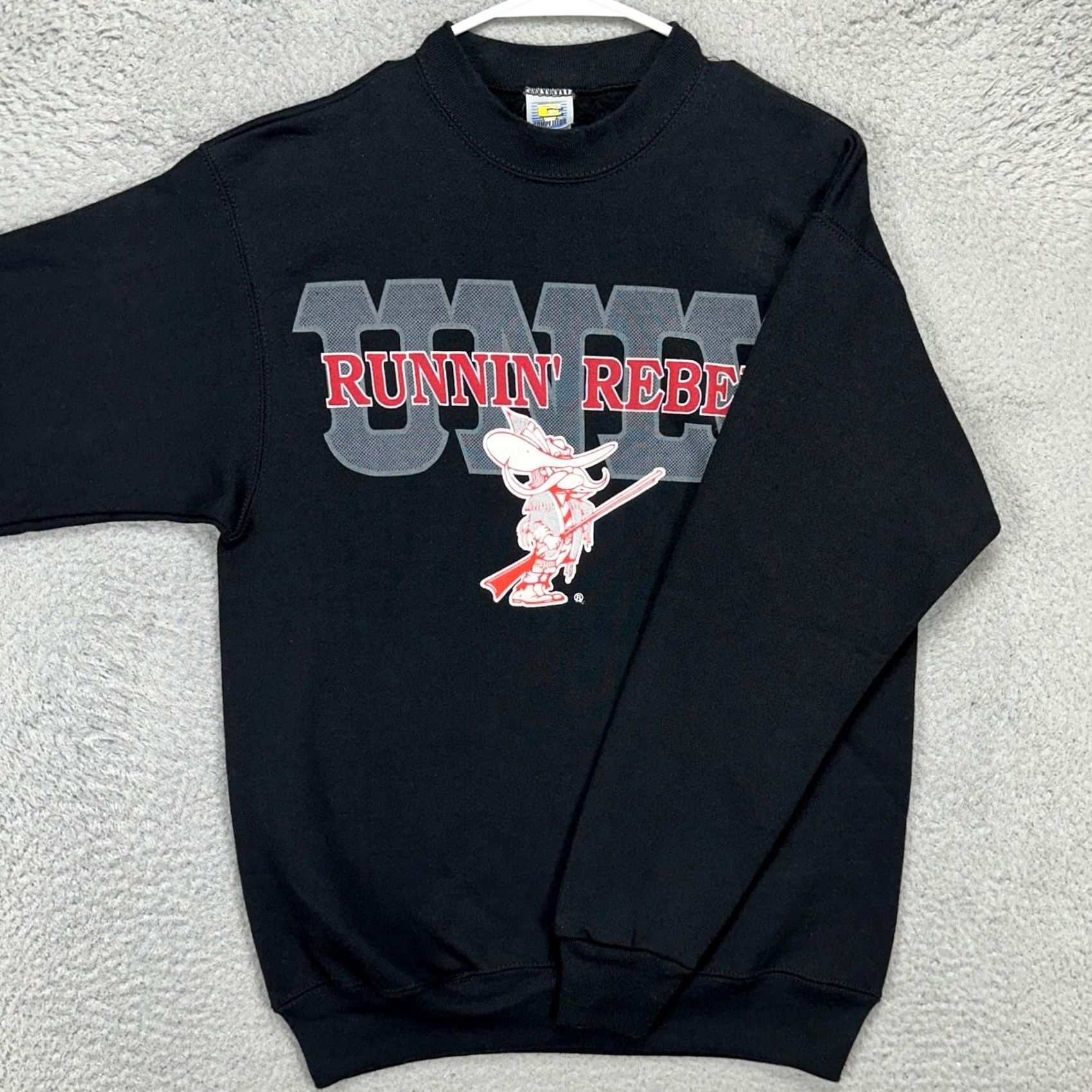 Vintage VINTAGE UNLV Runnin Rebels Competitor Sweatshirt Mens Medium Black Crewneck Pullover Graphic Print Logo Size US M / EU 48-50 / 2 - 2 Thumbnail