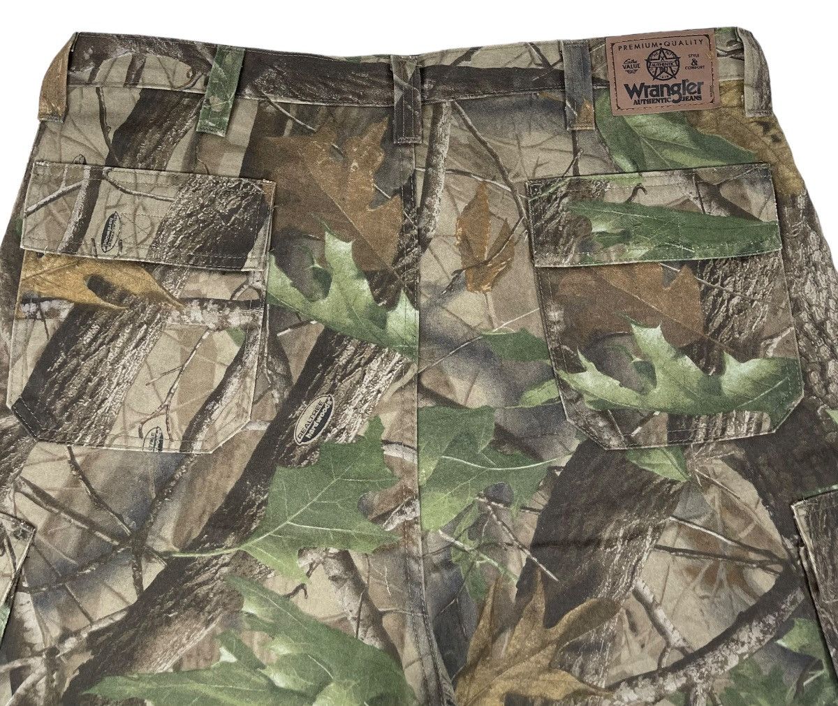 Wrangler Vintage Wrangler Realtree Hunting Cargo Short Size US 39 - 4 Thumbnail