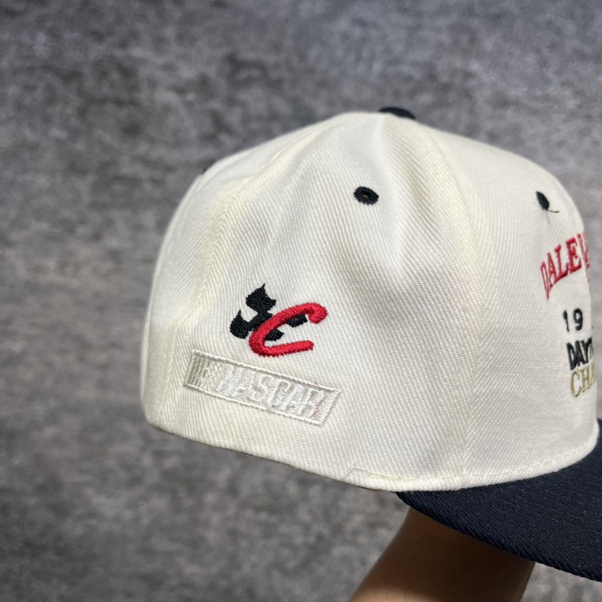 NASCAR Vintage 90s Dale Earnhardt Daytona 500 White Snapback Hat Size ONE SIZE - 3 Thumbnail