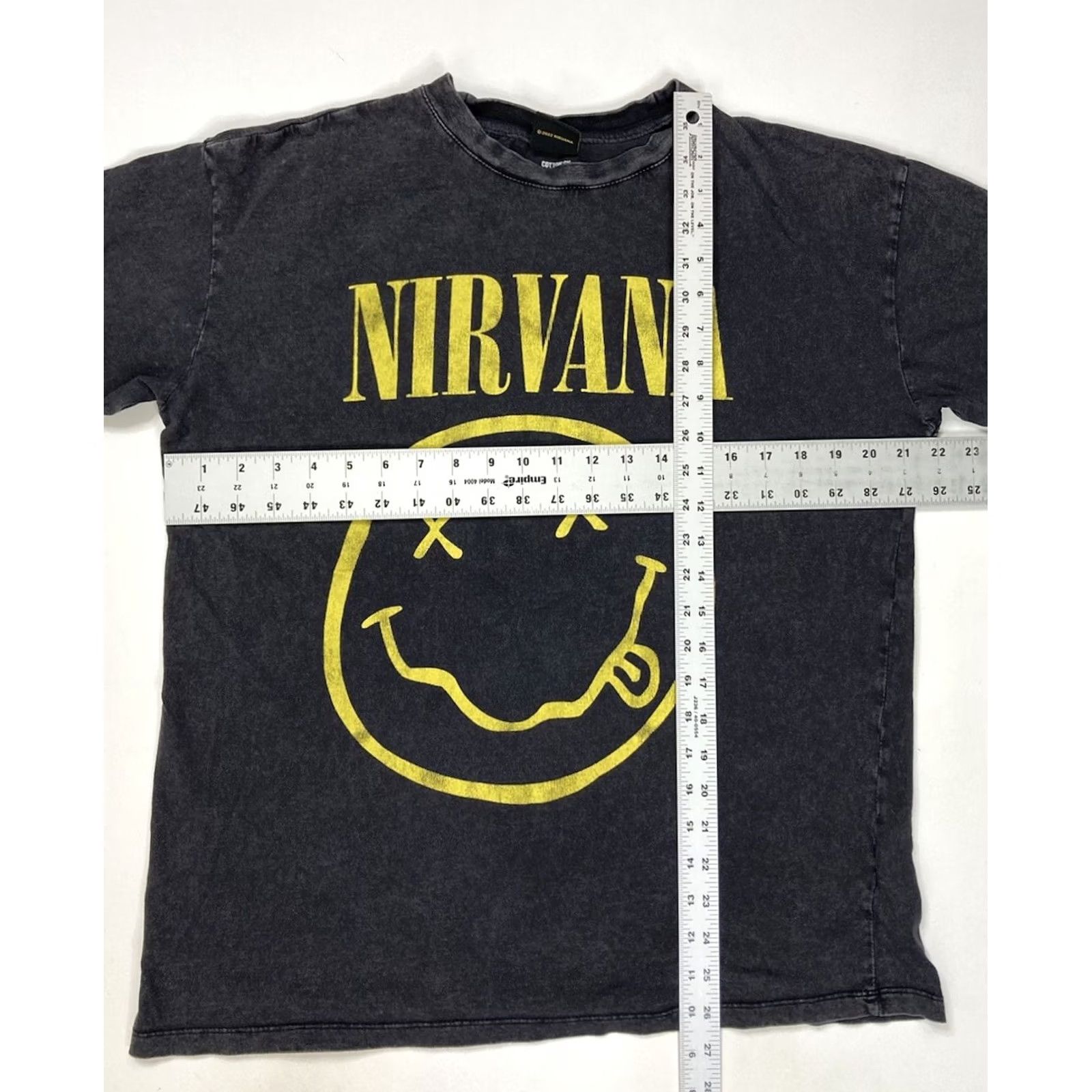 Vintage Nirvana Graphic T-shirt Womens Small Oversized Relaxed Black Music Shirt Size S / US 4 / IT 40 - 6 Thumbnail