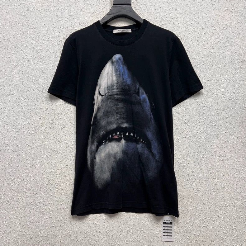 Givenchy Shark short-sleeve DY6843