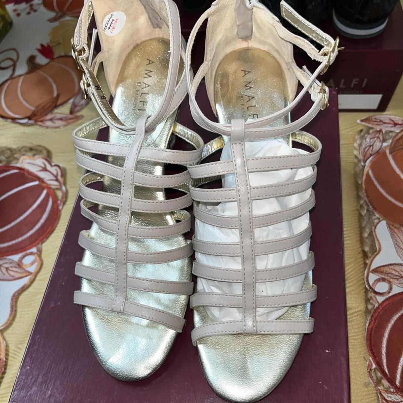 Other Amalfi by Rangoni Women's Wedge Sandals Size US 9 / IT 39 - 3 Thumbnail