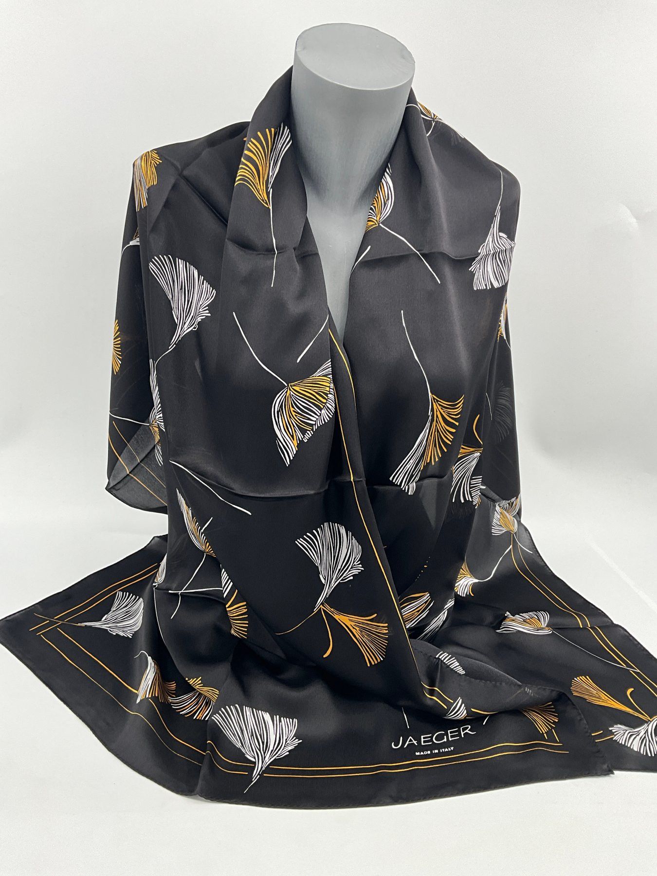 Jaeger Silk stole Jaeger Size ONE SIZE - 7 Thumbnail