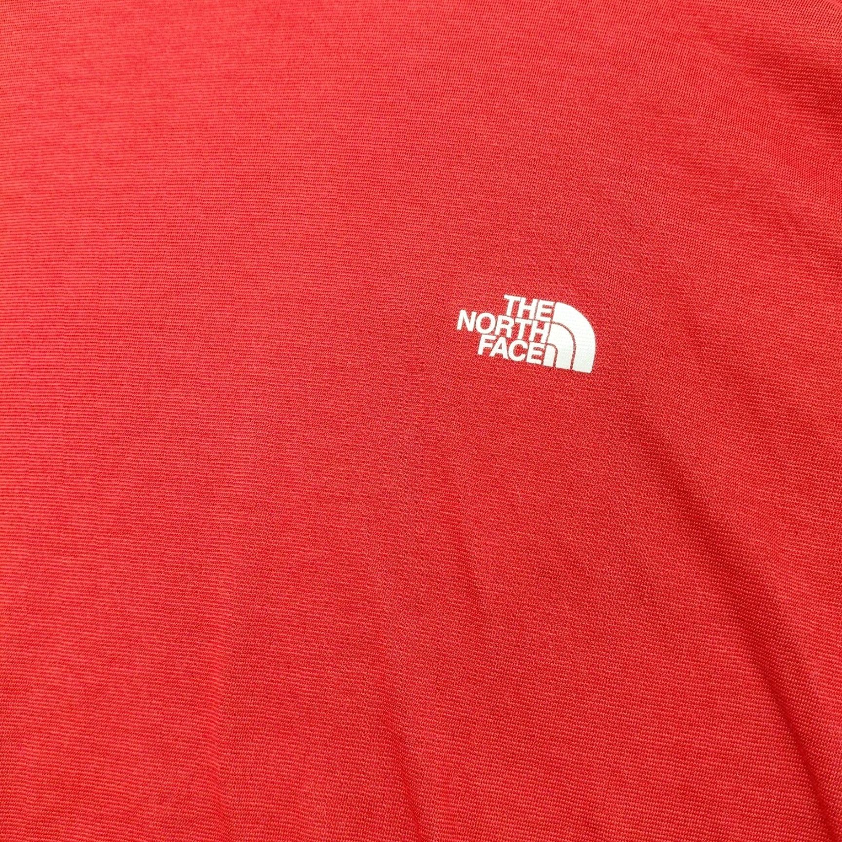 The North Face VINTAGE The North Face Shirt Men's XL Red Gray Vaporwick Long Sleeve Base Layer Size US XL / EU 56 / 4 - 7 Thumbnail