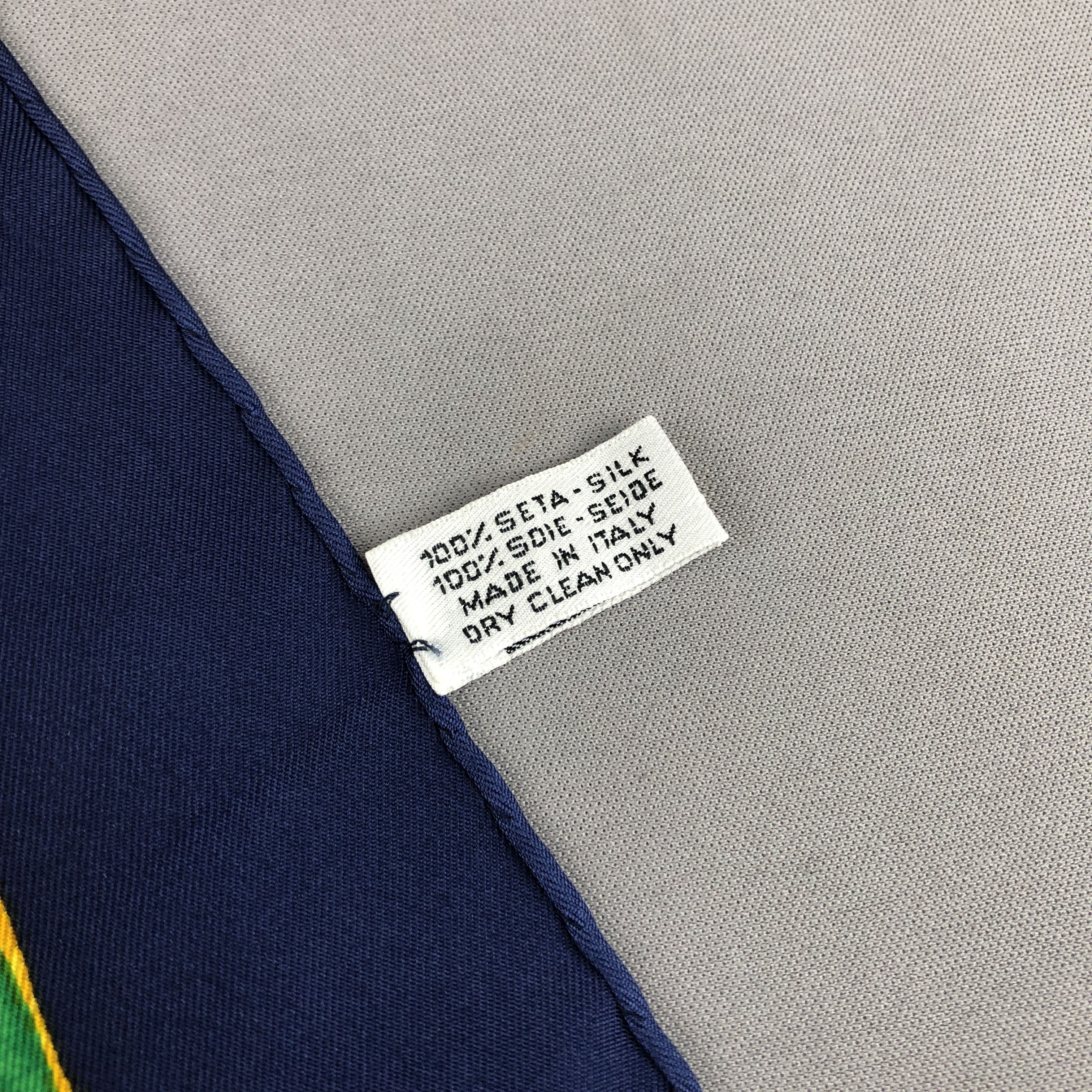 Nina Ricci × Vintage Vintage Nina Ricci SILK Scarf Twill Stole Wraps Scarves Size ONE SIZE - 17 Thumbnail