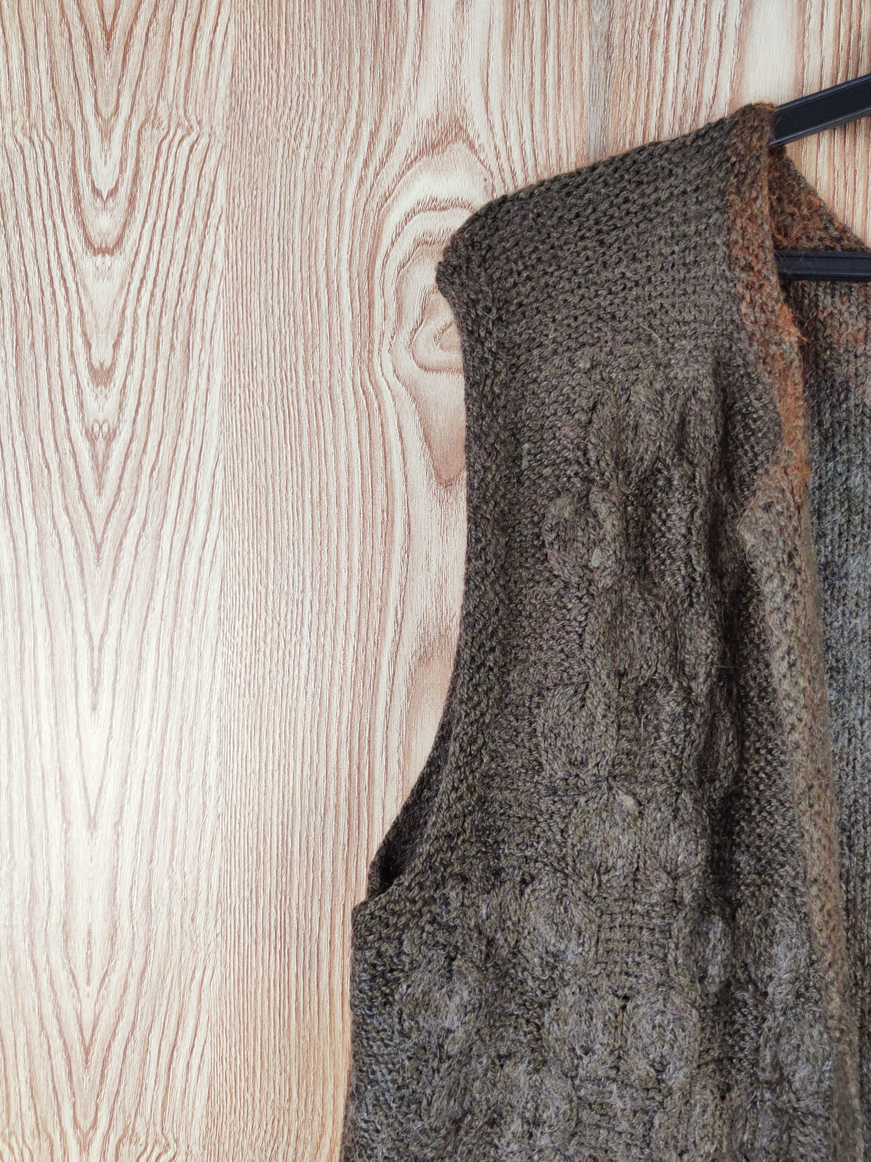 Japanese Brand Japanese Brand Dark Brown Knitwear Cardigan Vests #W161 Size L / US 10 / IT 46 - 4 Thumbnail