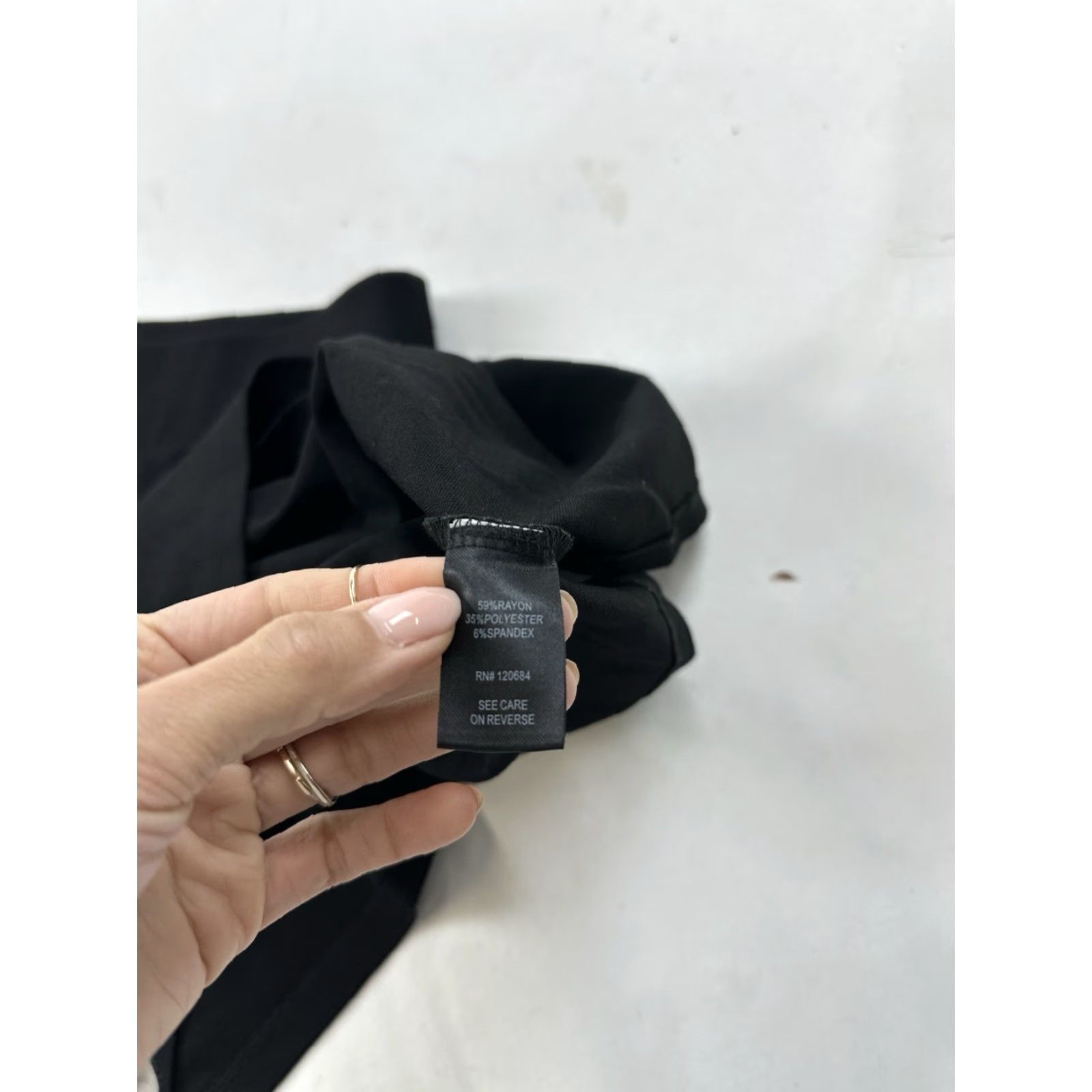 Torrid Torrid Skirt Women’s 4 Black Pencil Stretch Asymmetrical Mini Size 40" / US 18 - 5 Thumbnail