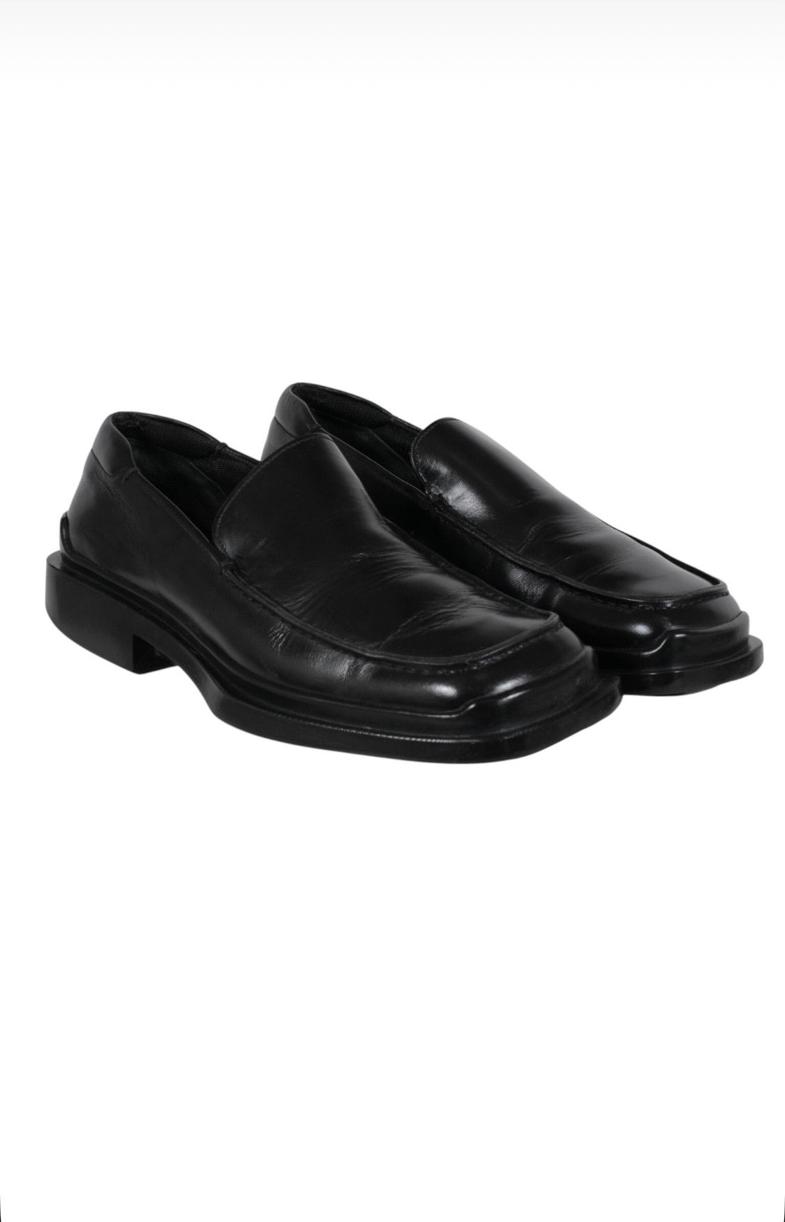 靴 archive prada square toe leather loafer Prada - Brushed Leather Square Toe Loafers in Black