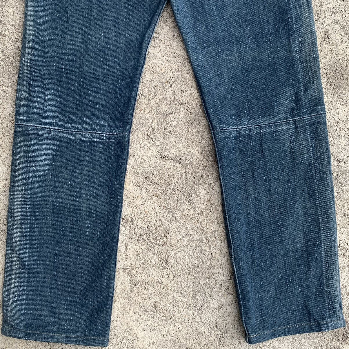 Levi's Vintage Y2K Levis Red CDG Style Thick Denim Jeans W30 Size US 30 / EU 46 - 13 Thumbnail