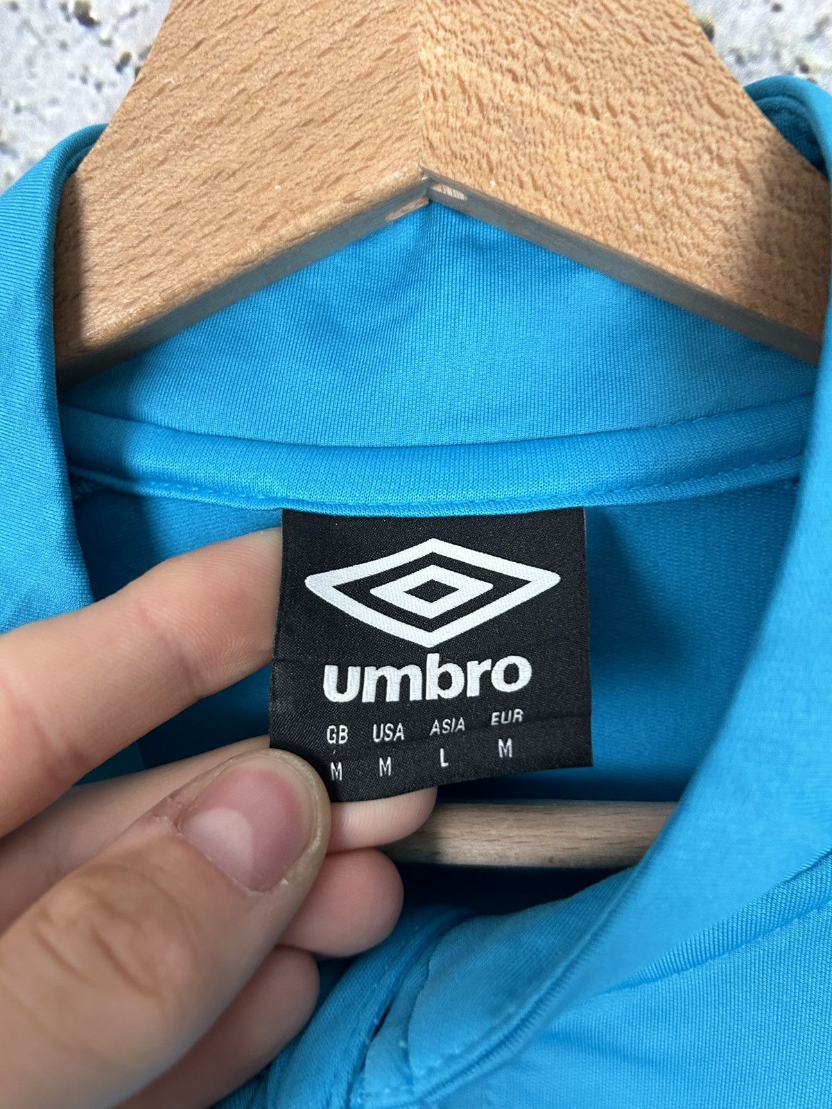 Umbro Blackburn Rovers FC Umbro Soccer Jersey Football Size US M / EU 48-50 / 2 - 6 Thumbnail