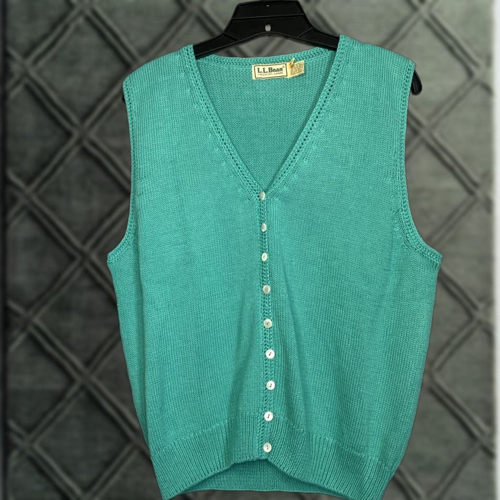 Vintage VINTAGE L.L.Bean Womens Sweater Vest Button Up Made In Hong Kong 1980s L Green Secretary/Geek Christmas Shirt Womens? Size L / US 10 / IT 46 - 1 Thumbnail