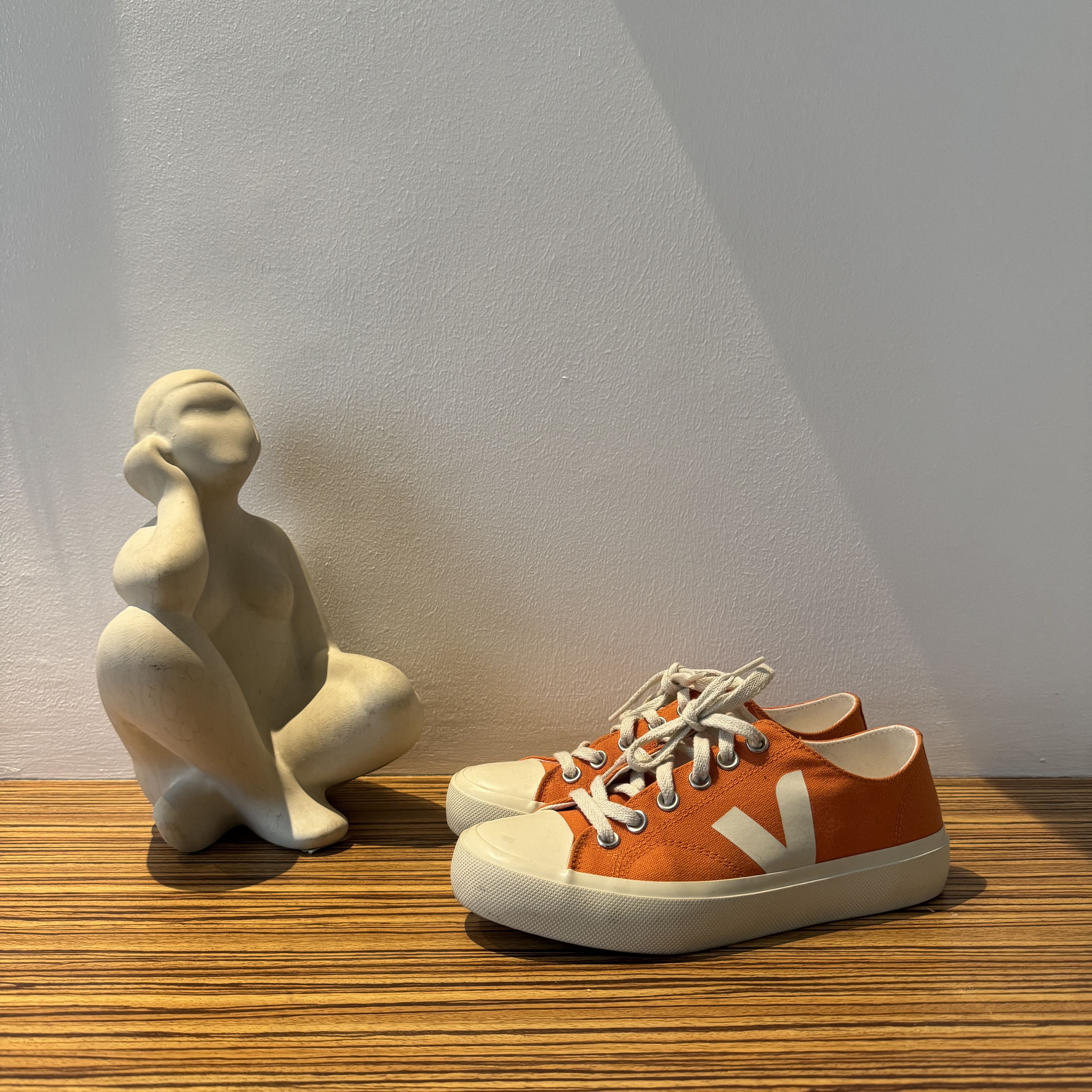 Veja Veja Wata II Low Canvans Pumpkin Pierre Size US 8 / IT 38 - 2 Thumbnail
