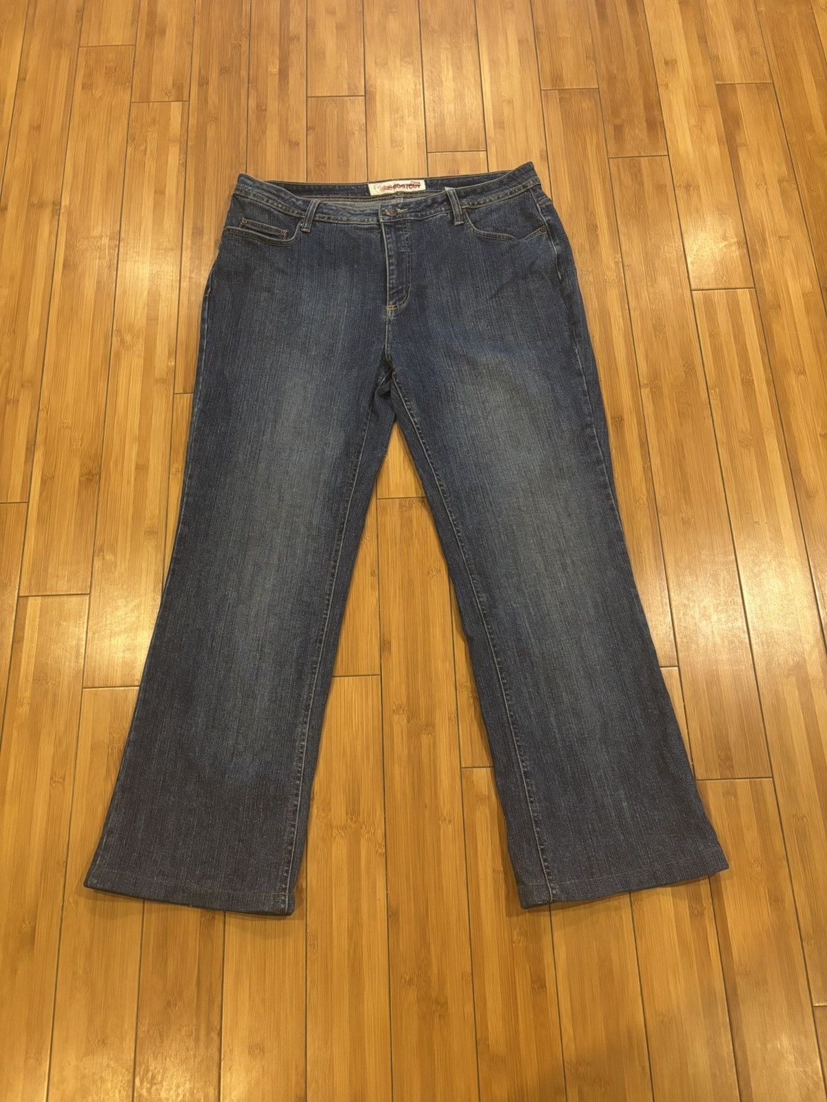 Faded Glory Women’s blue jeans.wp-277 Size 38" / US 16 / IT 52 - 1 Thumbnail