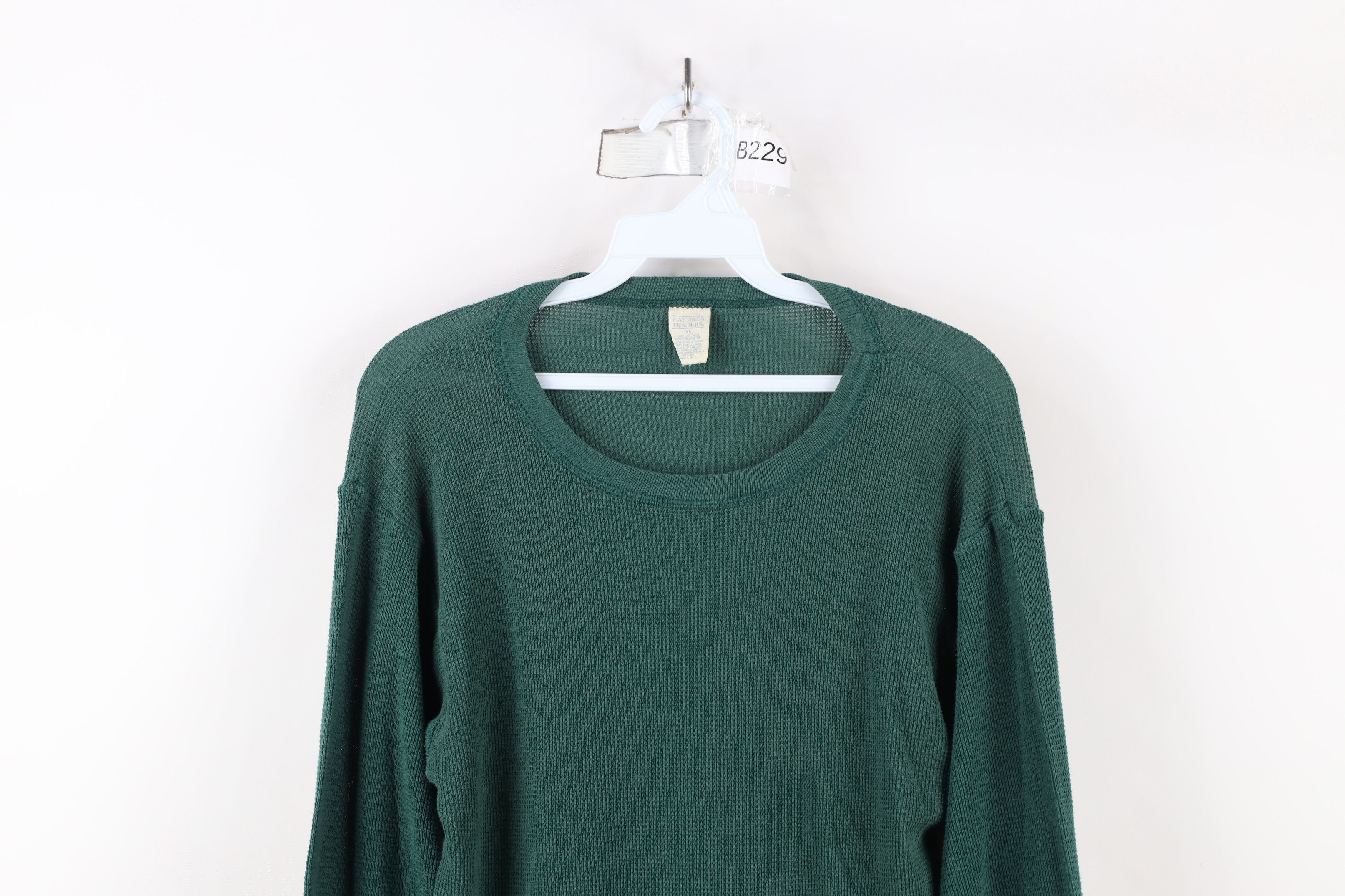 Vintage Vintage 90s Streetwear Thin Thermal Waffle Knit T-Shirt USA Size US XL / EU 56 / 4 - 2 Thumbnail
