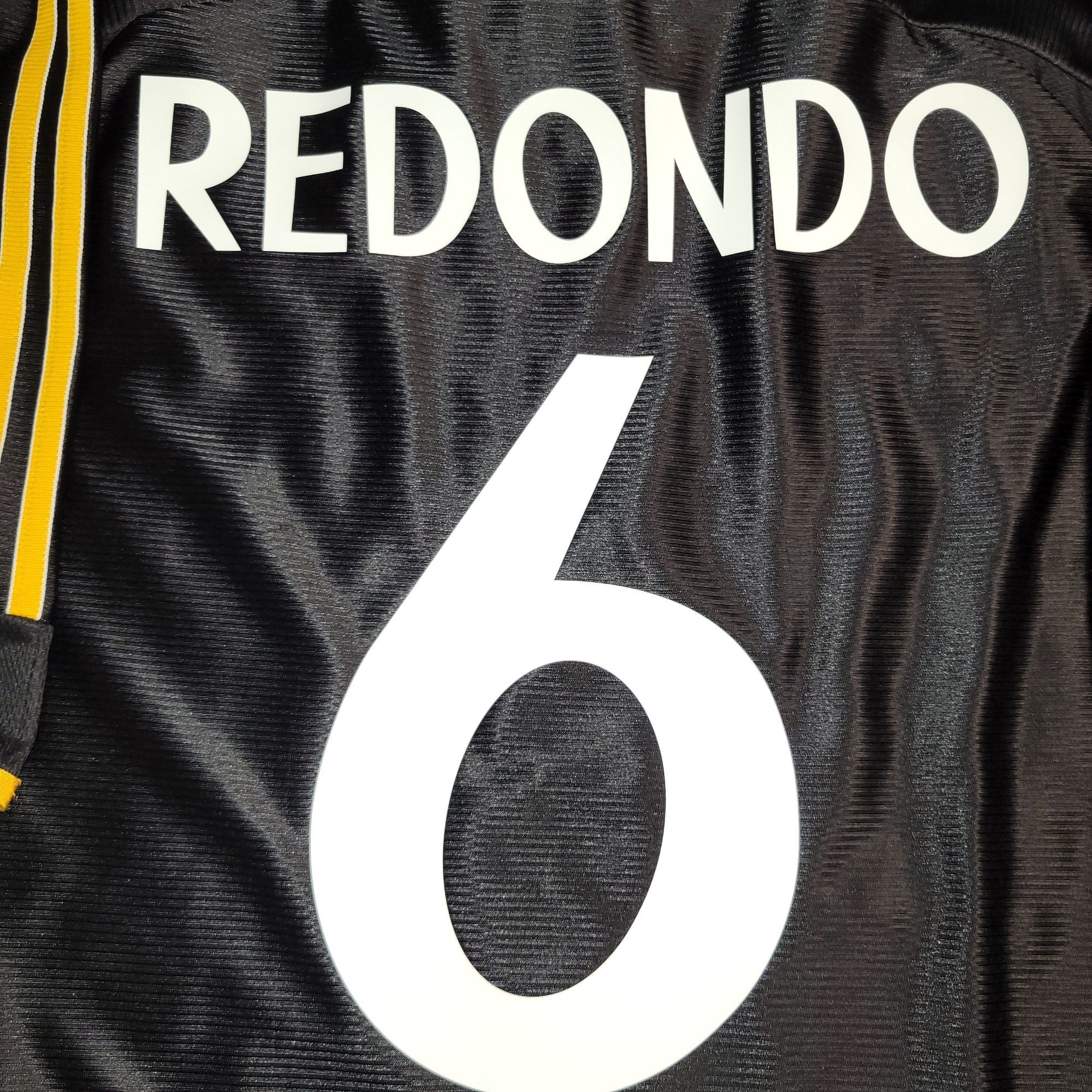 Adidas Redondo Real Madrid Away UEFA 1999 2000 Soccer Jersey M Size US M / EU 48-50 / 2 - 4 Thumbnail