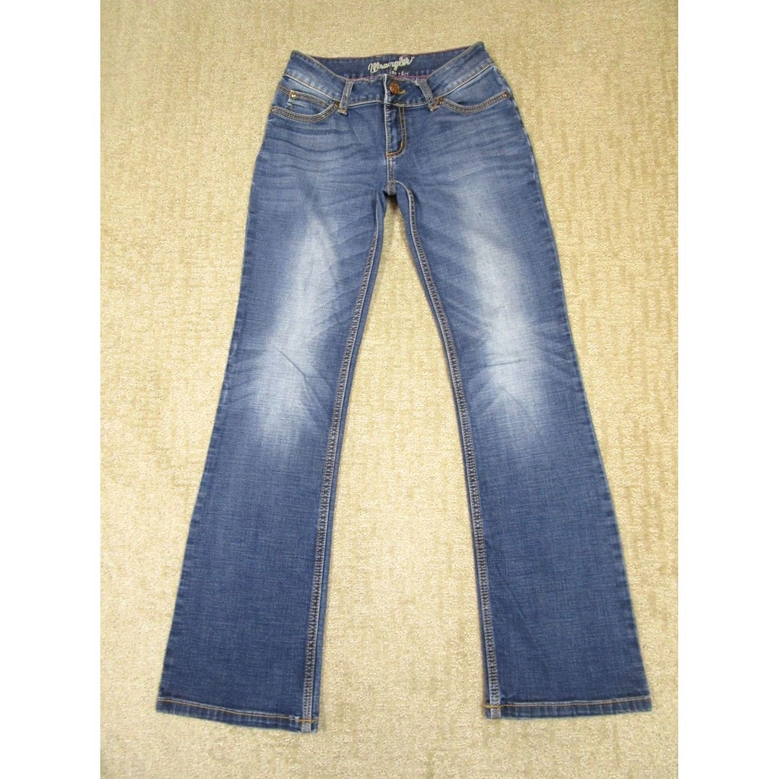 Wrangler Wrangler Jeans Women 2 Blue Low Rise Bootcut Western Jeans Light Wash Distressed Stretch Bootcut Womens Regular Size 2 Blue Denim Size 26" / US 2 / IT 38 - 2 Thumbnail