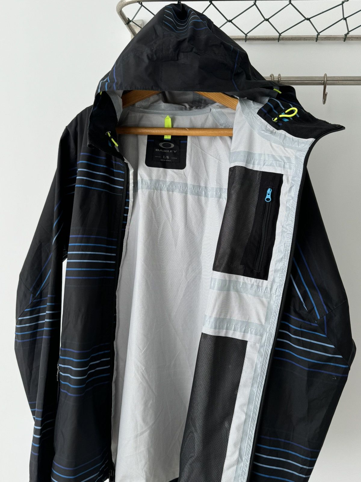 Oakley Oakley Gorpcore Outdoor Jacket Size US L / EU 52-54 / 3 - 6 Thumbnail