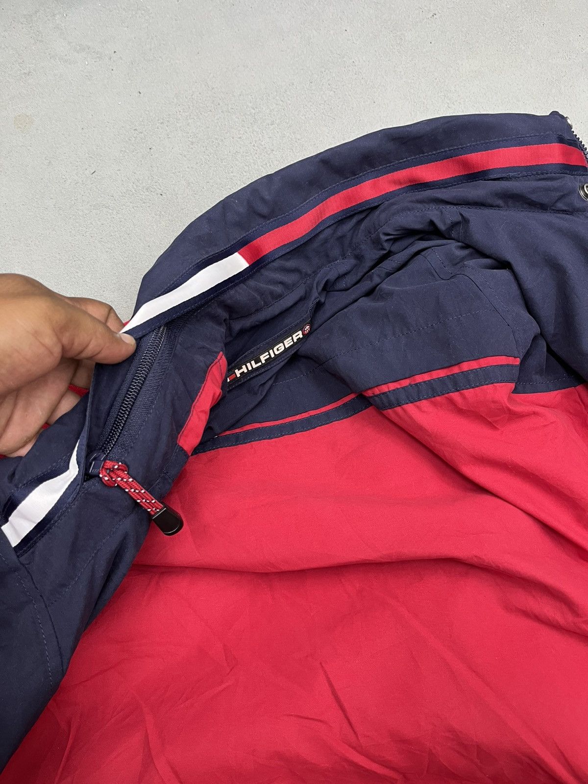 Tommy Hilfiger TOMMY HILFIGER WINTERPROOF REVERSIBLE HOODIE JACKET Size US L / EU 52-54 / 3 - 15 Thumbnail