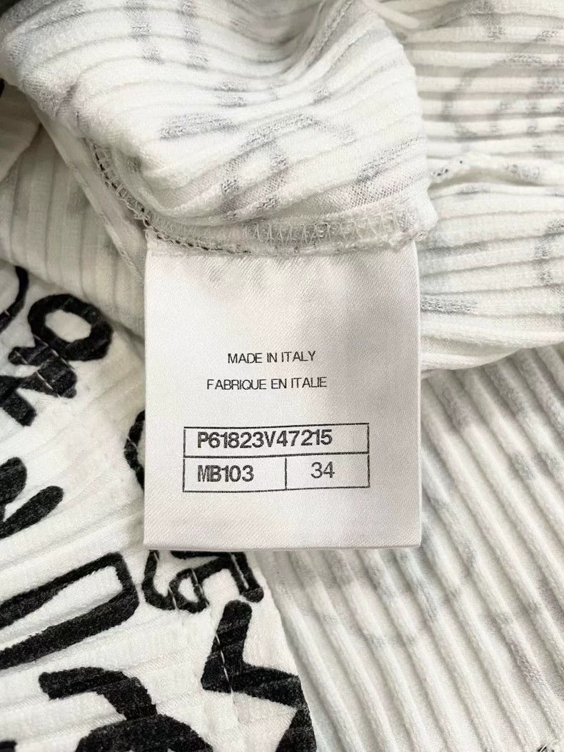 Chanel Chanel Black and white logo graffiti women's vest sleevele Size XXS / US 00 / IT 34 - 5 Thumbnail