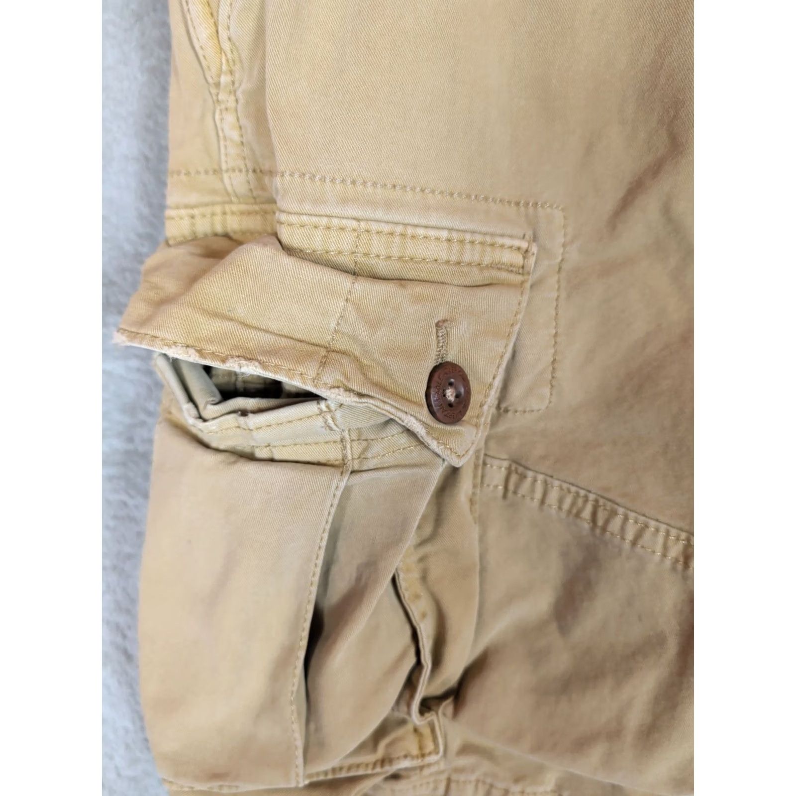 American Eagle Outfitters AMERICAN EAGLE Cargo shorts Mens Sz 26 Kahaki Tan Casual Flex Next Level Size US 26 / EU 42 - 2 Thumbnail