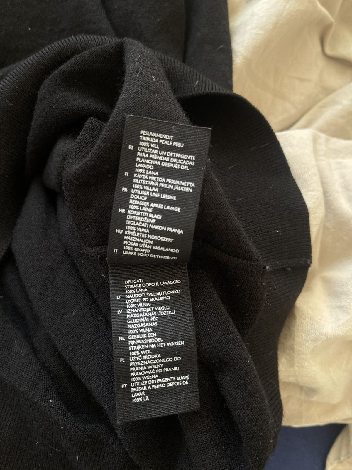 Cos Black 100% wool jumper / pullover Size US S / EU 44-46 / 1 - 6 Thumbnail