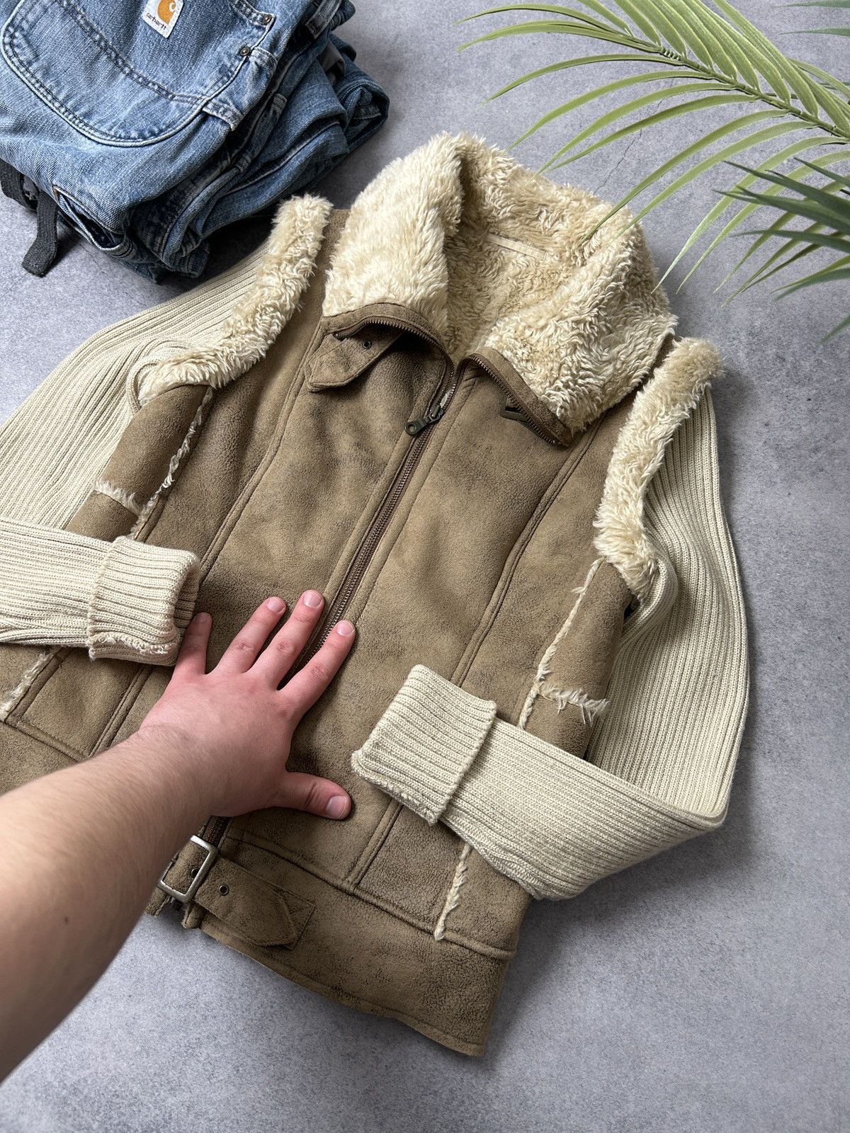 Japanese Brand Vintage Japanese Brand y2k sherpa knit jacket mens brown Size S / US 4 / IT 40 - 2 Thumbnail