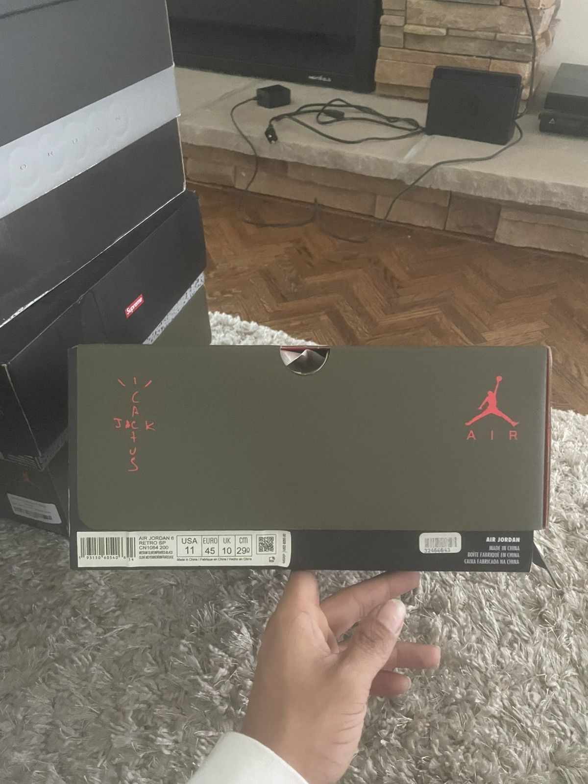 Jordan Brand × Travis Scott Jordan 6 Travis Scott Olive sz 11 Size US 11 / EU 44 - 9 Thumbnail