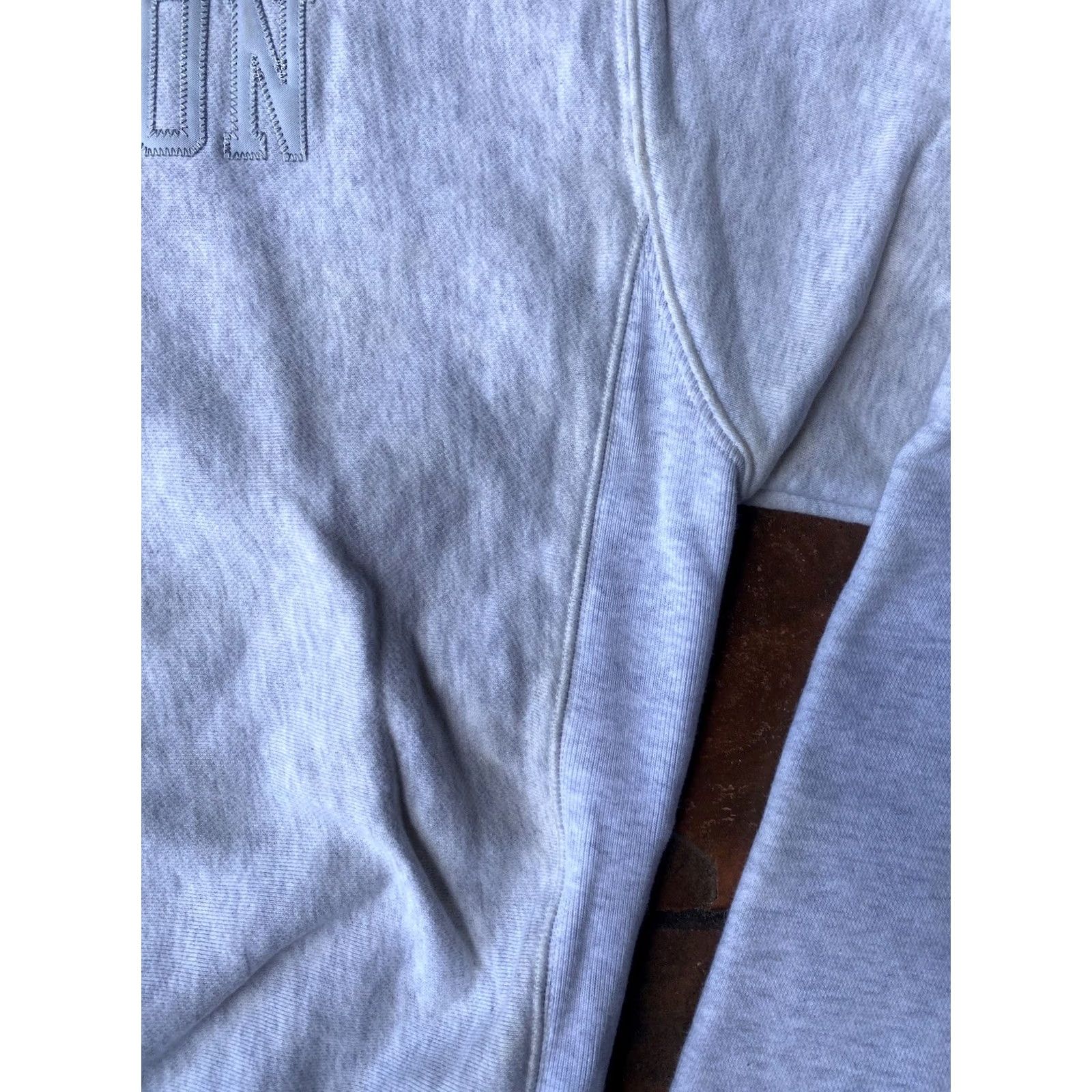 Champion VINTAGE Champion Reverse WEAVE Crewneck Sweatshirt Gray Spell Out Small Mens Shirt Size US S / EU 44-46 / 1 - 6 Thumbnail