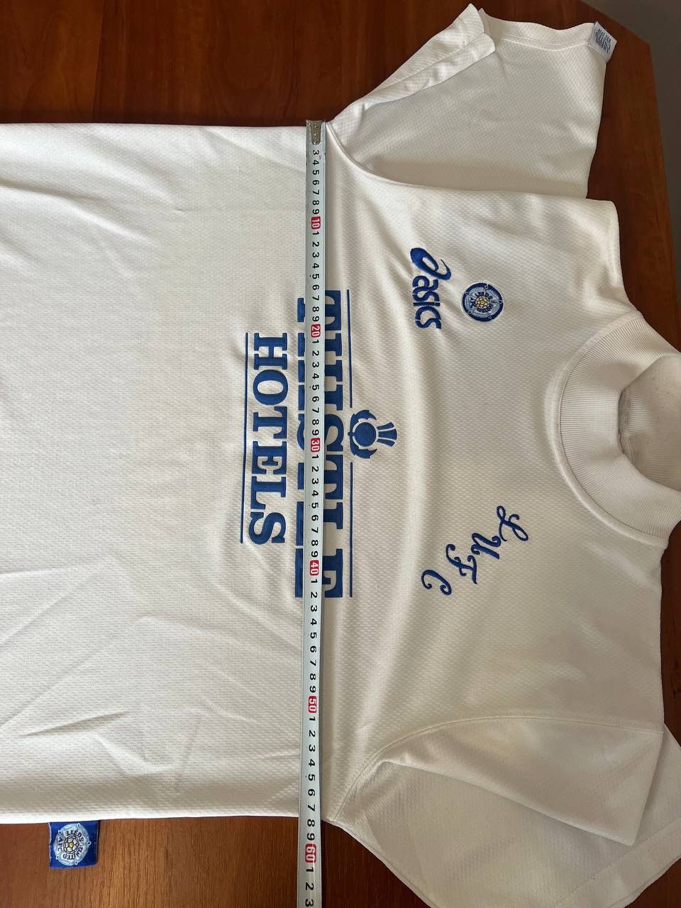 Asics 1995/96 LEDDS UNITED HOME SOCCER JERSEY FOOTBALL SHIRT ASICS Size US L / EU 52-54 / 3 - 17 Thumbnail