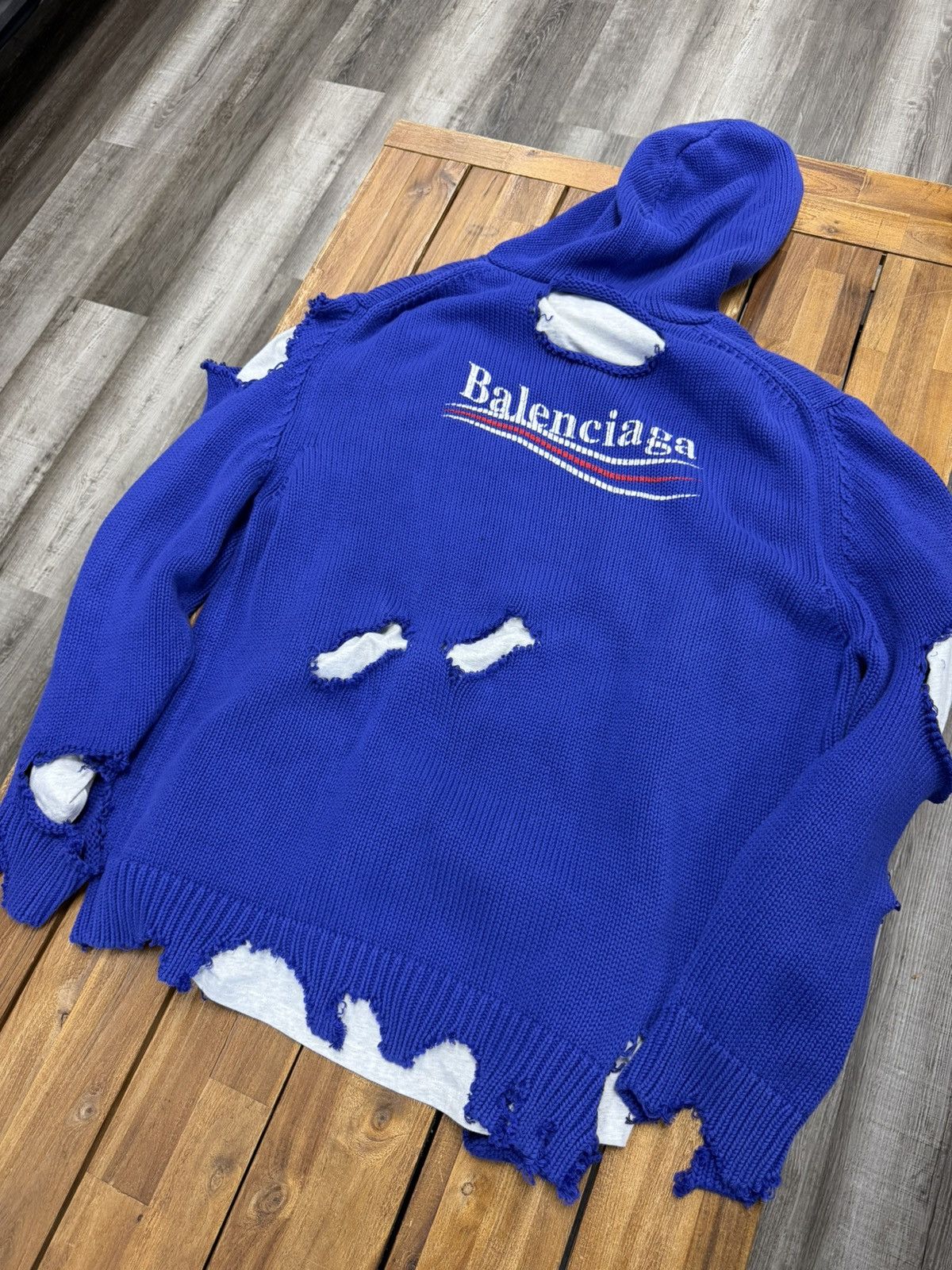 Balenciaga Balenciaga Campaign Distressed Knitwear Size Large Size US L / EU 52-54 / 3 - 3 Thumbnail