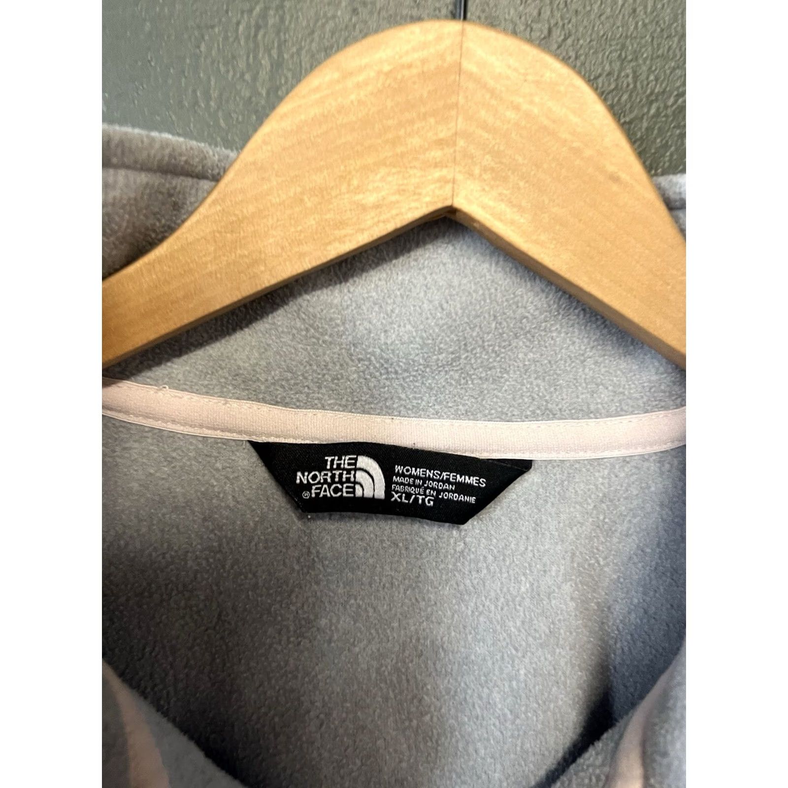 The North Face The North Face Womens Gray 1/4 Zip Fleece Pullover Sweater XL Size Gray 1/4 Zip Pullover Womens Sweatshirt Size XL / US 12-14 / IT 48-50 - 3 Thumbnail