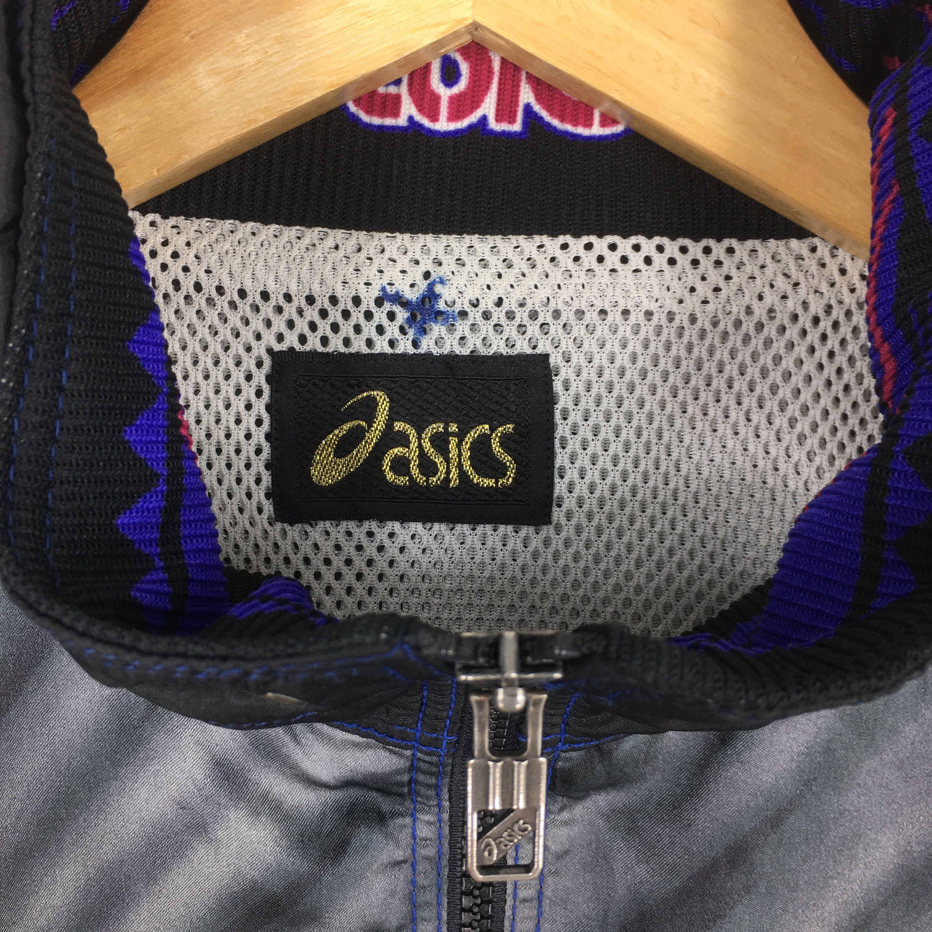 Asics Vintage 90s Asics Japan Windbreaker Jacket Large Size US L / EU 52-54 / 3 - 5 Thumbnail