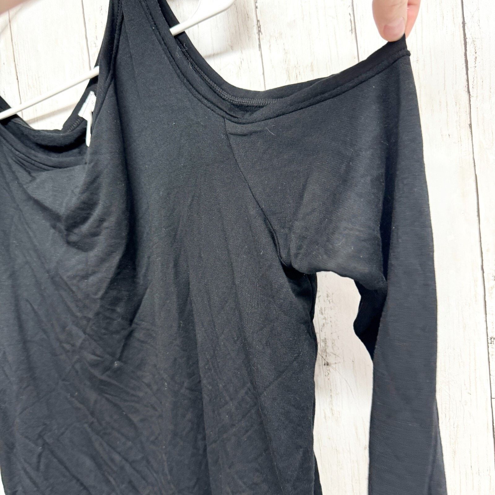 ELAN Elan Sweater SM One Shoulder Cutout Top Black Long Sleeve Size S / US 4 / IT 40 - 2 Thumbnail