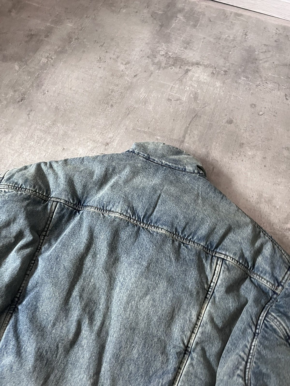 Balenciaga Balenciaga F/W 22 padded denim jacket bomber Kanye West Size US S / EU 44-46 / 1 - 12 Thumbnail