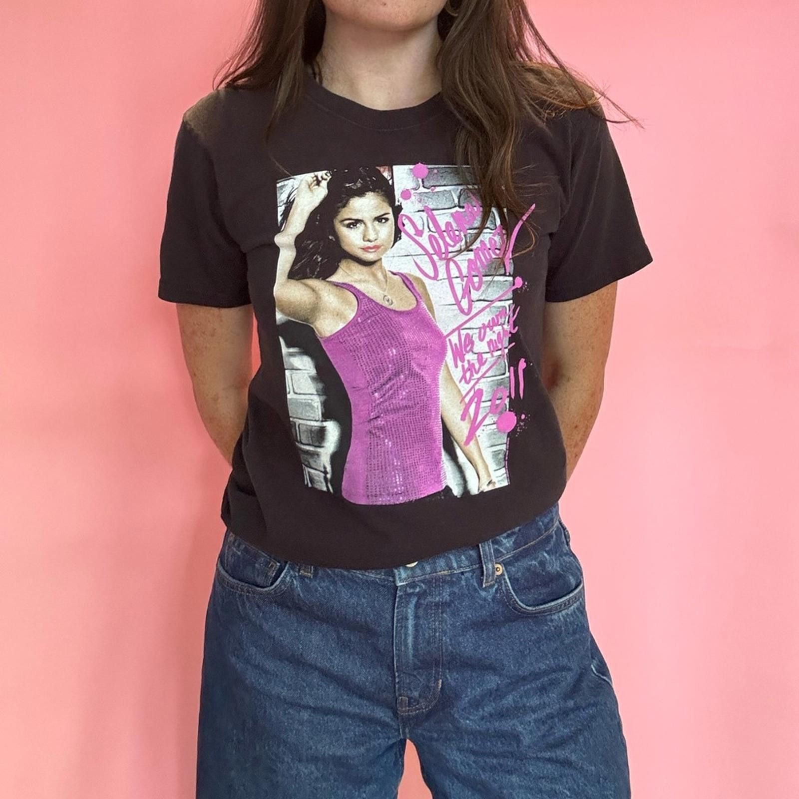 Anvil 2011 SELENA GOMEZ TOUR T-SHIRT Size M / US 6-8 / IT 42-44 - 2 Thumbnail